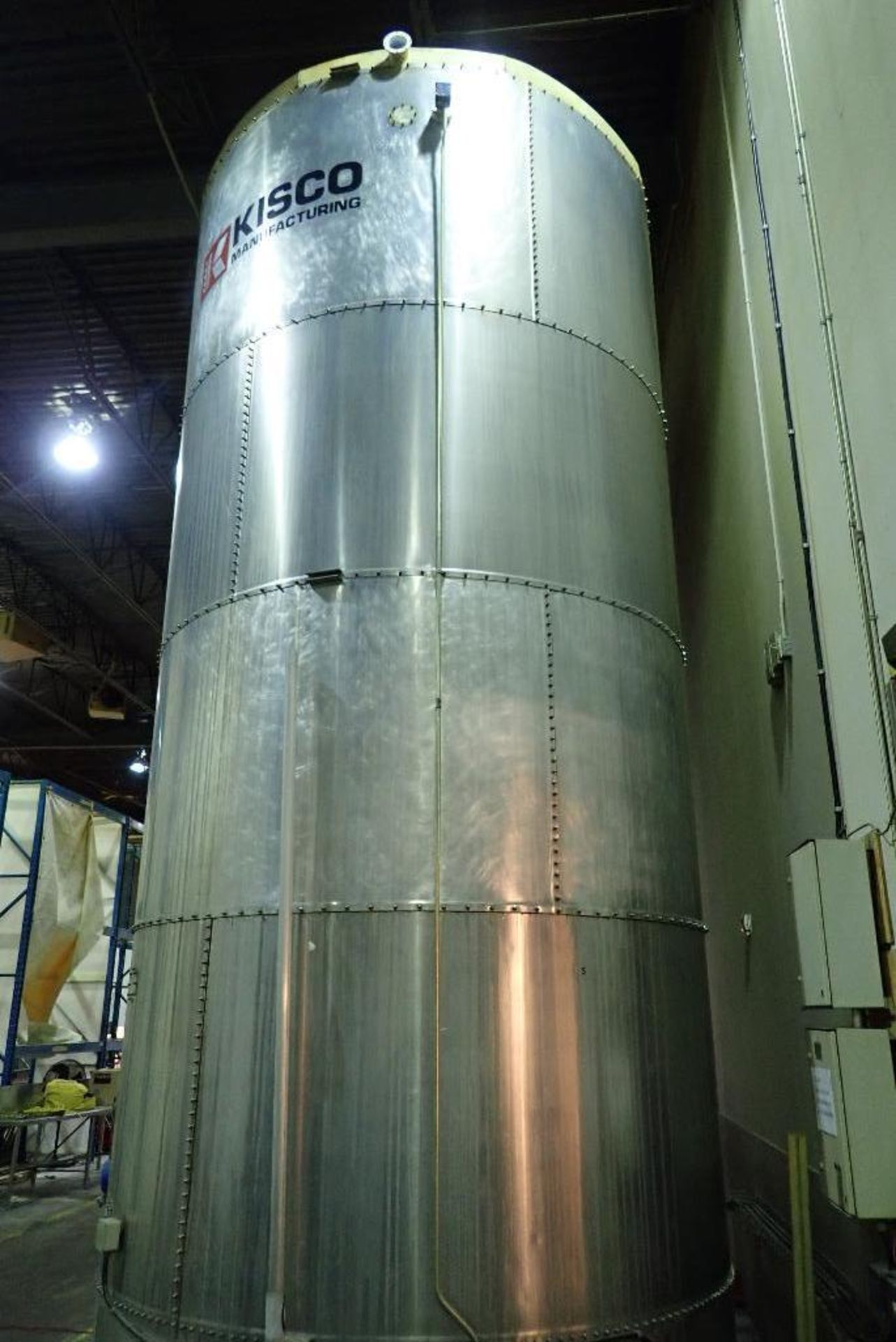 Kisco flour silo, mild steel, 10 ft. dia x 20 ft. tall, cone bottom, 24,000 kg capacity, 20 in. dia - Image 6 of 6