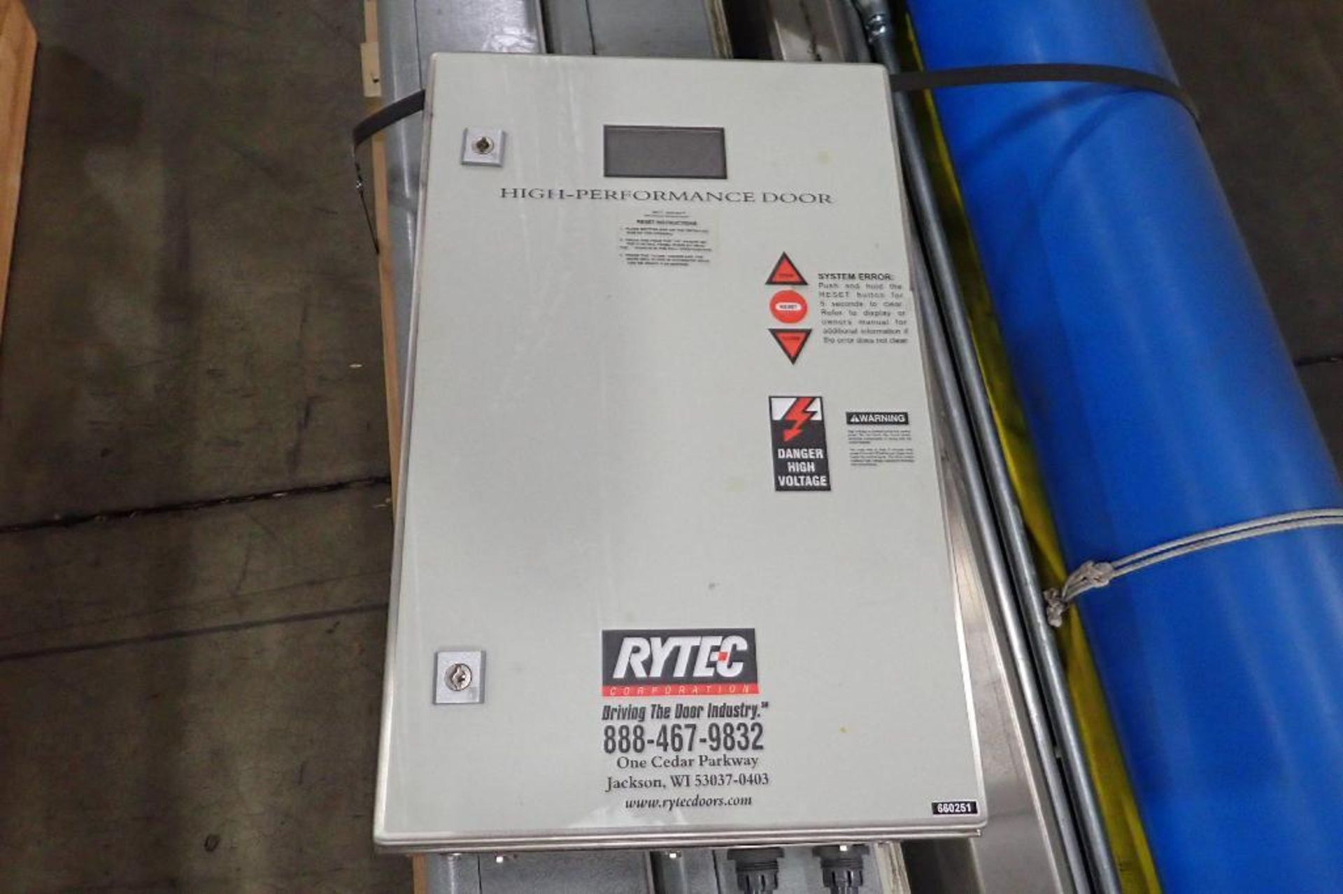 Rytec high speed rollup door, 12 ft. wide x 14 ft. tall. **Rigging Fee: $175** (Located in 3703 - Ea - Image 5 of 7