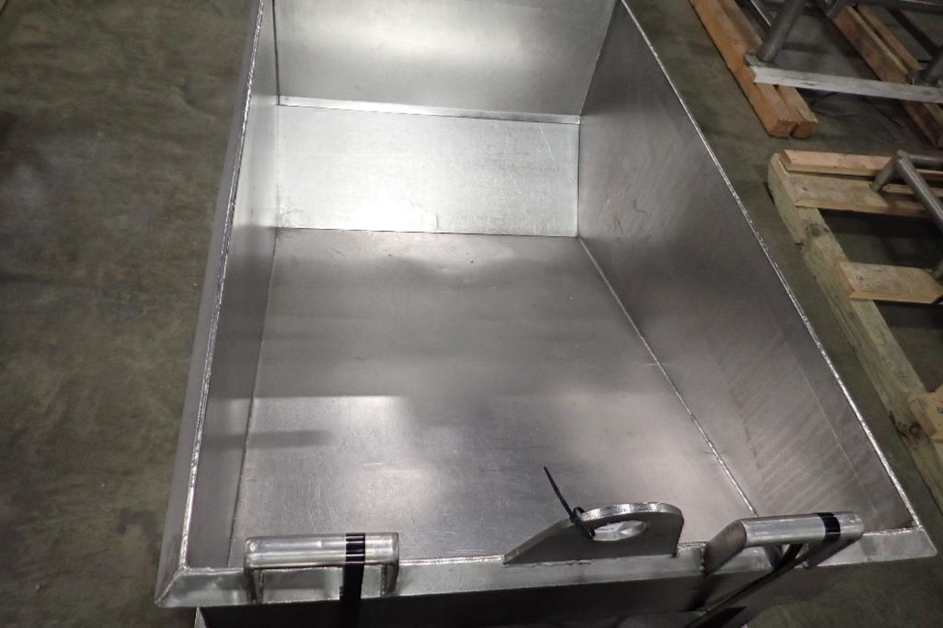 SS dough trough, 60 in. long x 30 in. wide x 25 in. deep, slant bottom, slide gate discharge, SS fra - Image 2 of 5