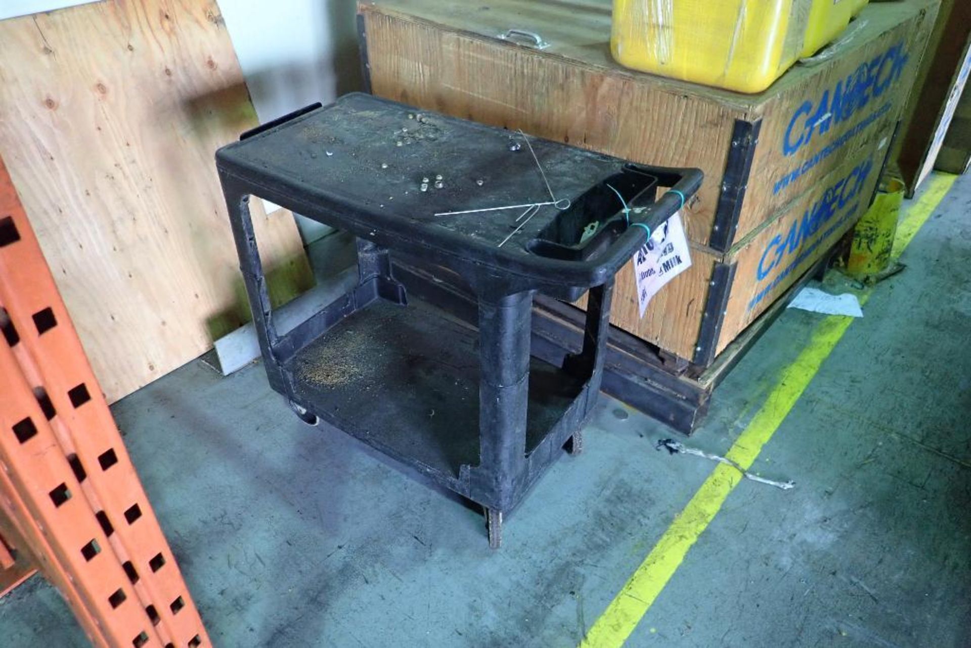 Assorted poly carts, no contents, approximately 12. **Rigging Fee: $150** (Located in Delta, BC Cana - Image 7 of 11