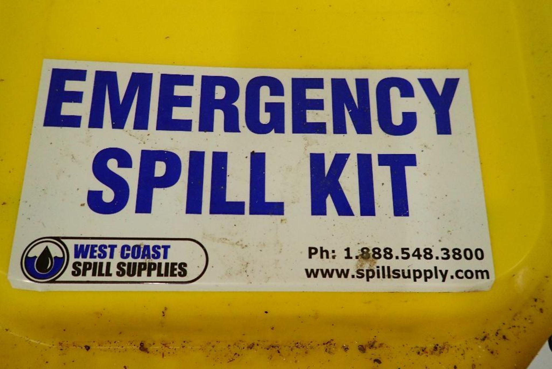 (4) West Coast supply emergency spill kits with contents. **Rigging Fee: $25** (Located in Delta, BC - Image 2 of 6