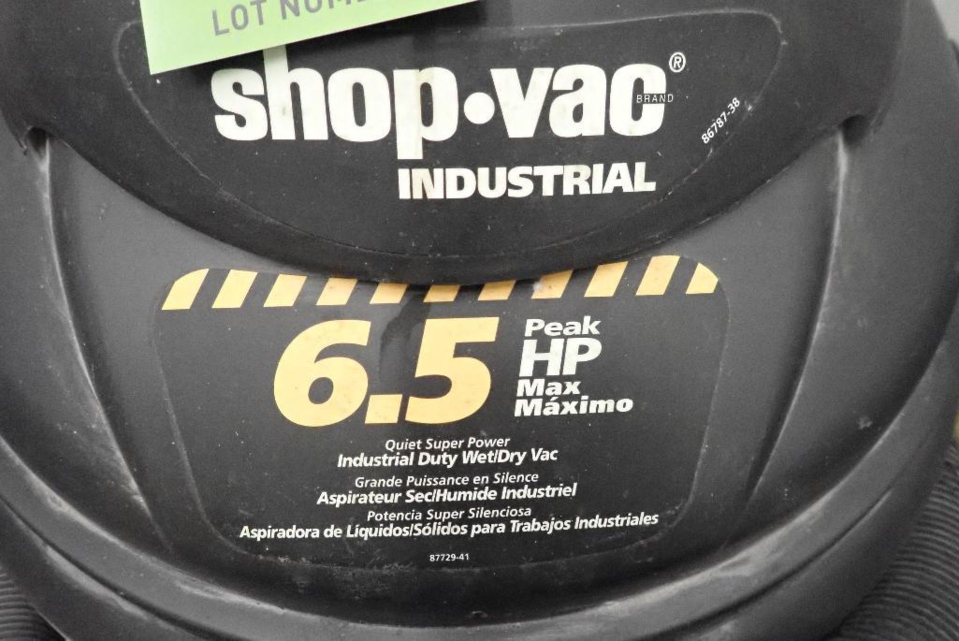 (2) shop vacs. **Rigging Fee: $10** (Located in Delta, BC Canada.) - Image 5 of 5