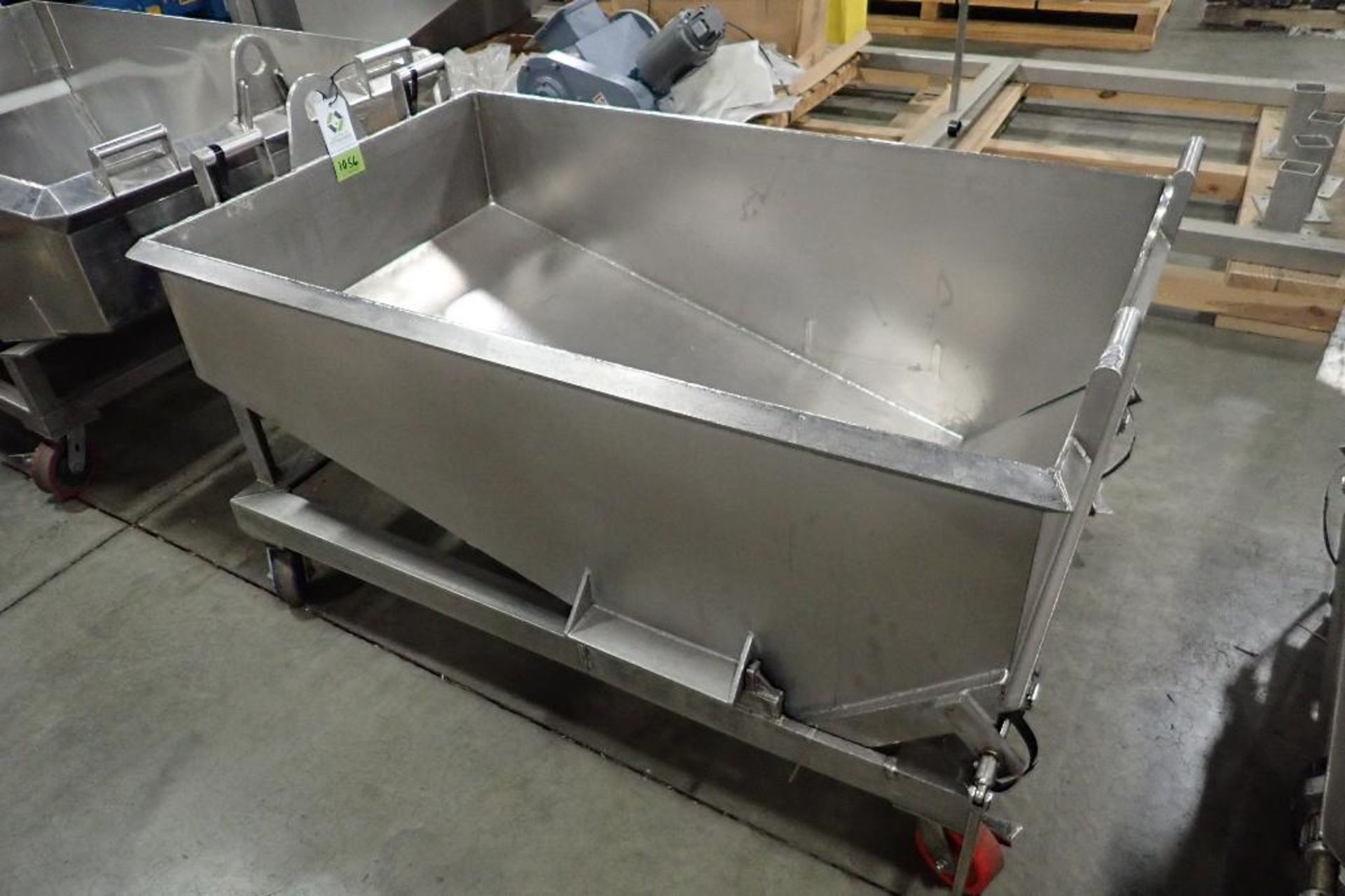 SS dough trough, 60 in. long x 30 in. wide x 25 in. deep, slant bottom, slide gate discharge, SS fra - Image 5 of 5