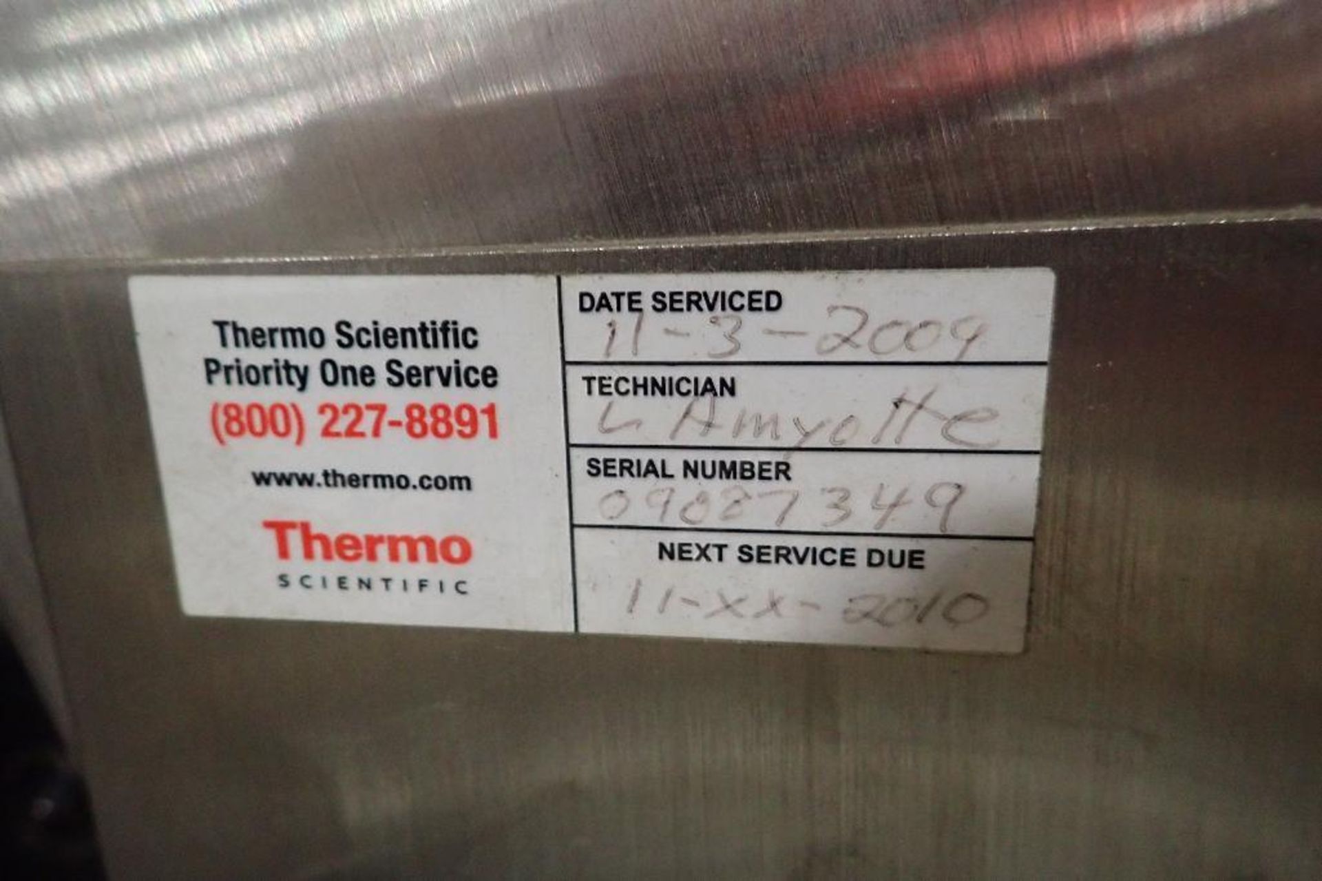 Thermo Scientific high speed checkweigher, 10 in. wide belt. **Rigging Fee: $50** (Located in 3703 - - Image 4 of 5