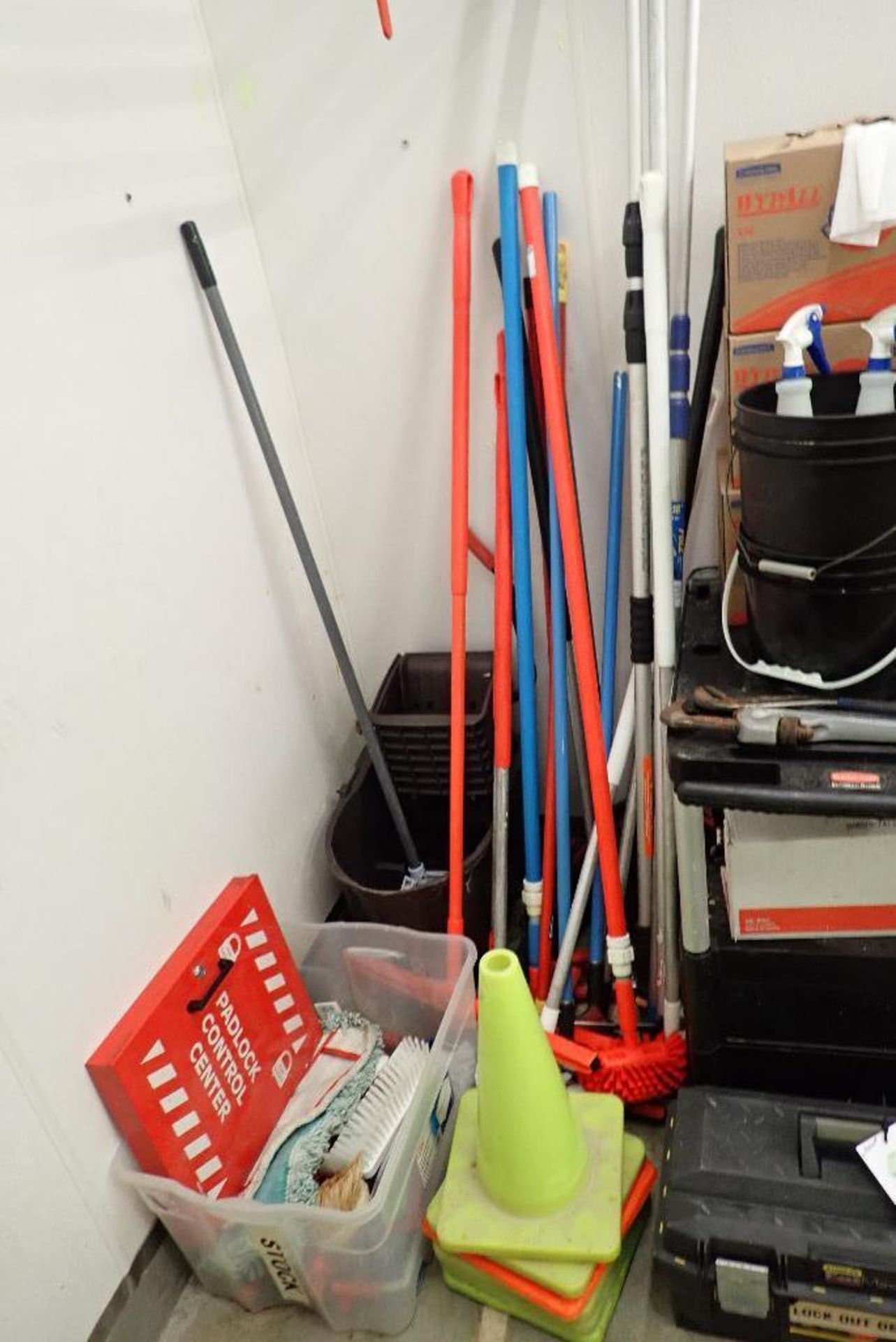 Lot of assorted sanitation supplies, brushes, brooms, mops, signs, safety cones. **Rigging Fee: $50* - Image 4 of 5