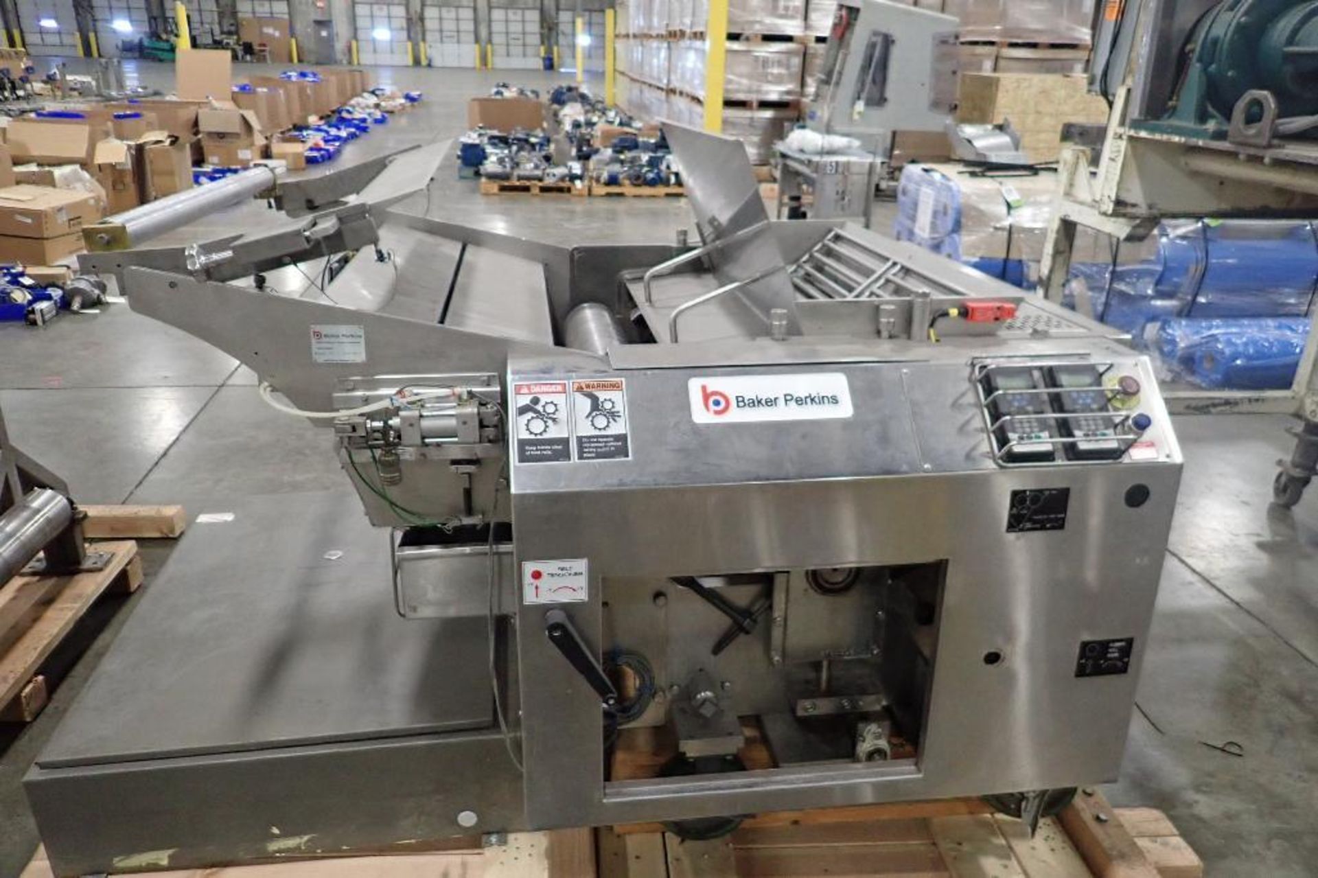 Baker Perkins EM390 rotary moulder, SN 0140-39-1-JC07017, 40.5 in. wide, has compression roller, no - Image 4 of 15