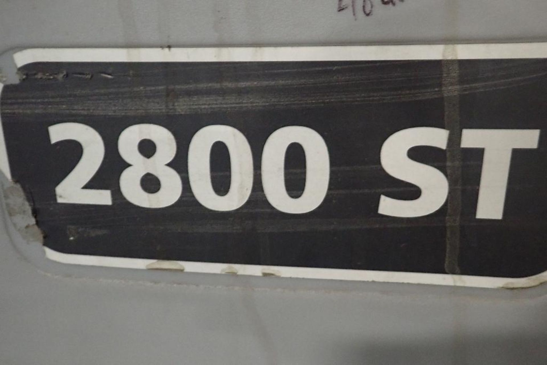 Nilfisk-Advance 24 volt floor scrubber, Model ADVENGER 2800 D-C ST, SN 3000009072. **Rigging Fee: $2 - Image 5 of 7