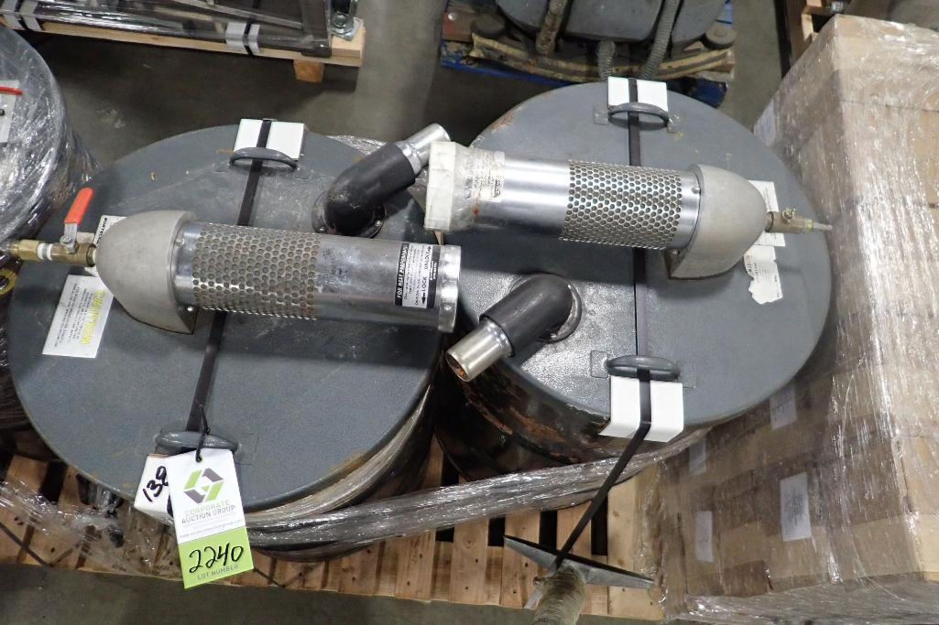 (2) Nortec air operated barrel vacuums, Model: N551BC, Model: N551BK.. (See photos for additional sp - Image 3 of 5