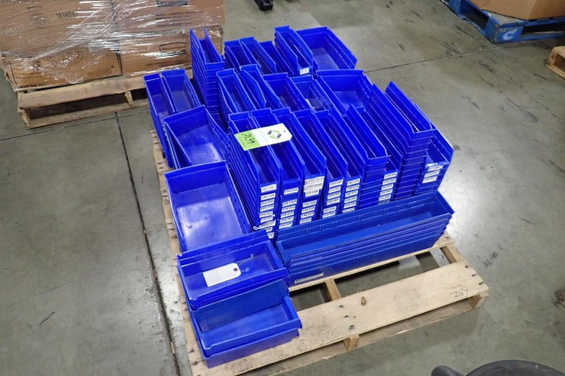 Pallet of blue stackable parts bins, approx. 250. (See photos for additional specs). **Rigging Fee: - Image 3 of 3
