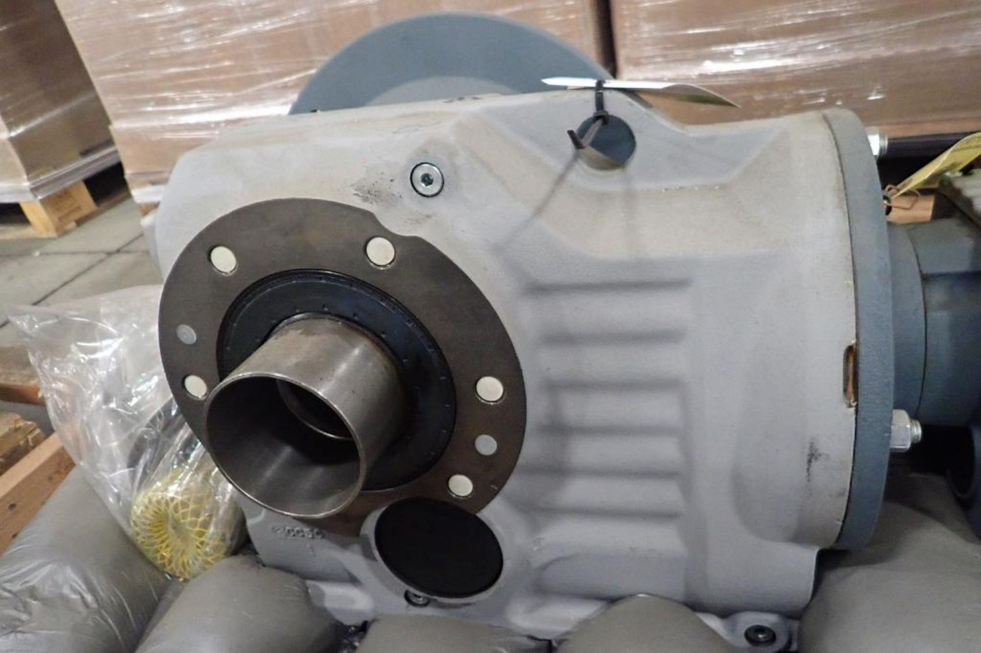 SEW 1.5 hp electric motor and gearbox. (See photos for additional specs). **Rigging Fee: $25** (Loca - Image 3 of 10