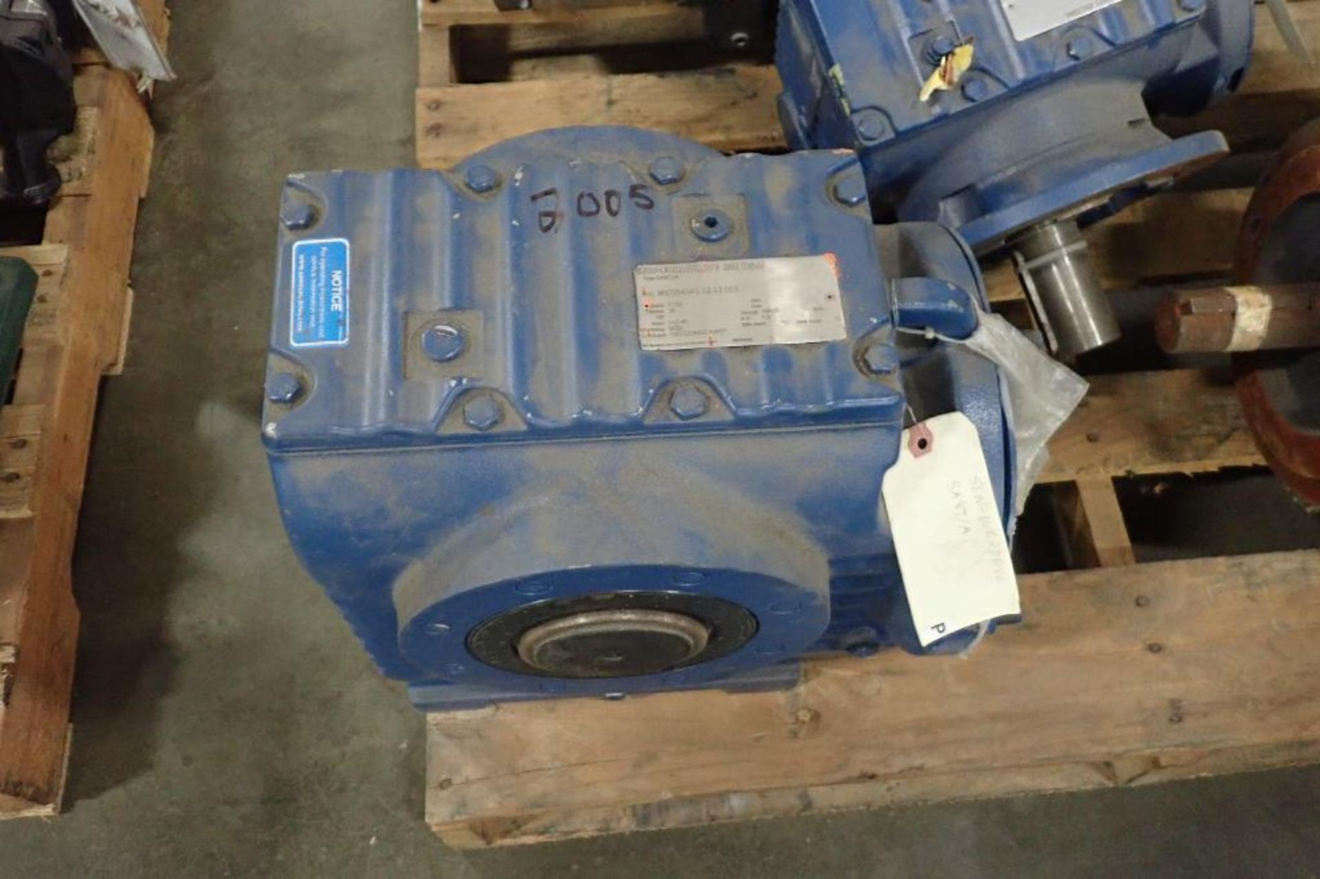 (3) assorted gear boxes. (See photos for additional specs). **Rigging Fee: $25** (Located in Eagan, - Image 2 of 14