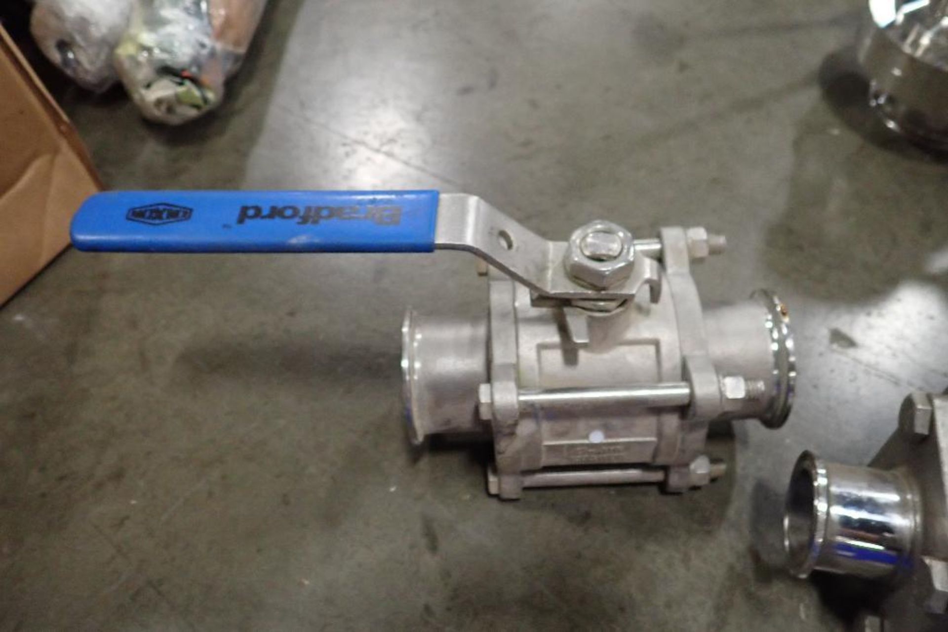 SS 1.5 in. 3-way ball valve, 2 in. SS ball valve (LOT). (See photos for additional specs). **Rigging - Image 4 of 5