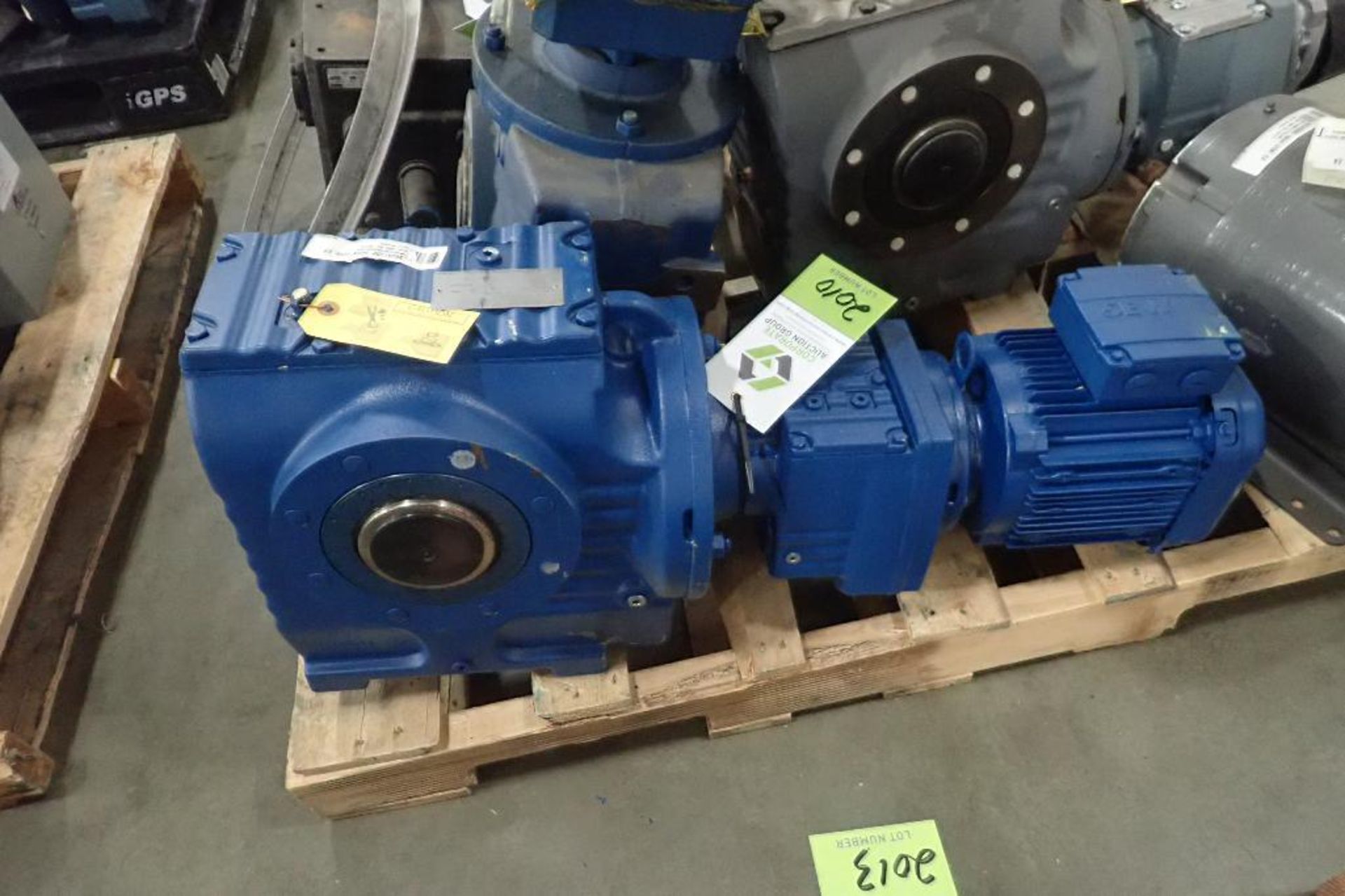 SEW 1.5 hp electric motor and gearbox. (See photos for additional specs). **Rigging Fee: $25** (Loca - Image 7 of 8