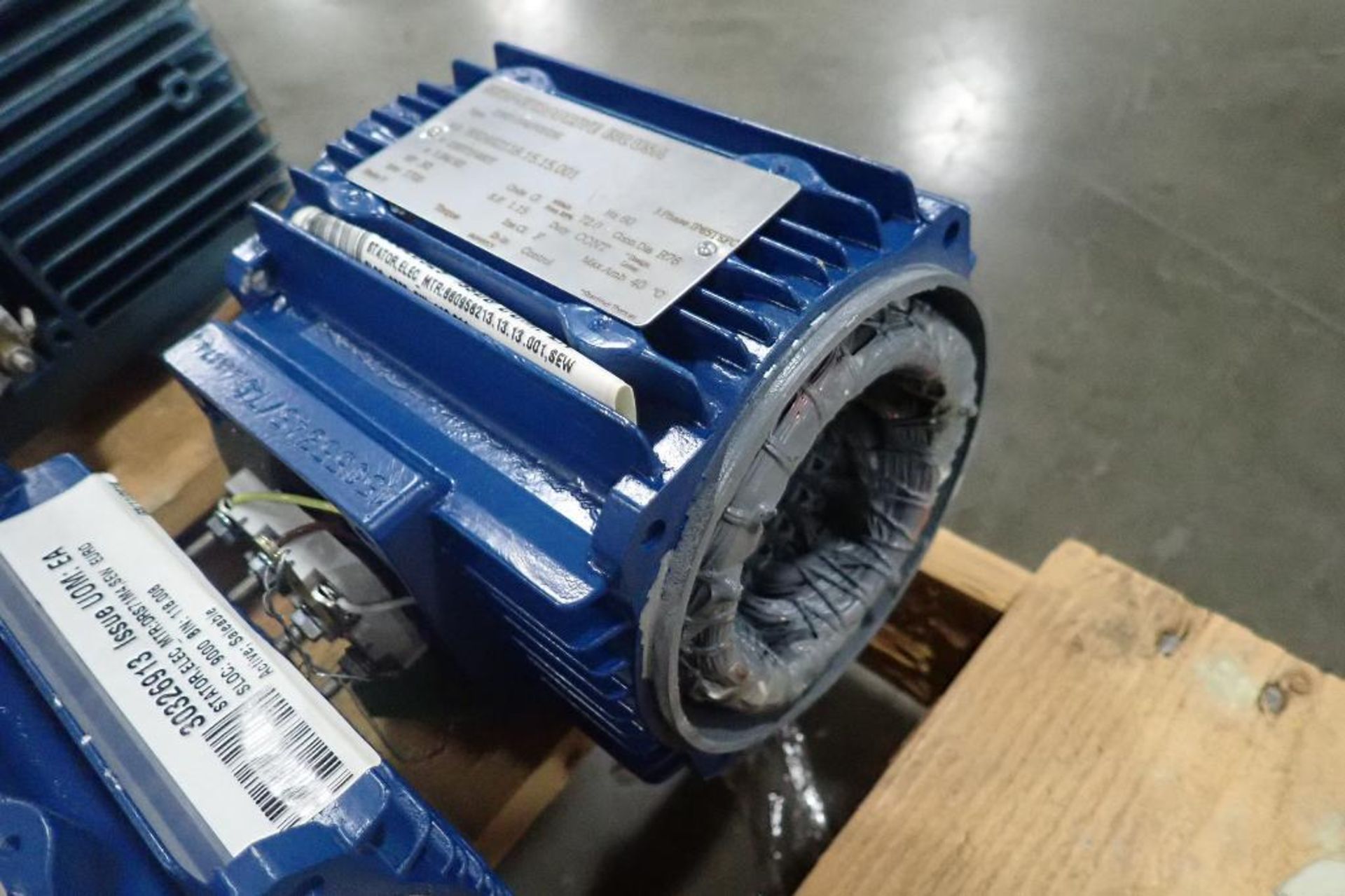 Pallet of electric motors, cores, gearboxes. (See photos for additional specs). **Rigging Fee: $35** - Image 60 of 68