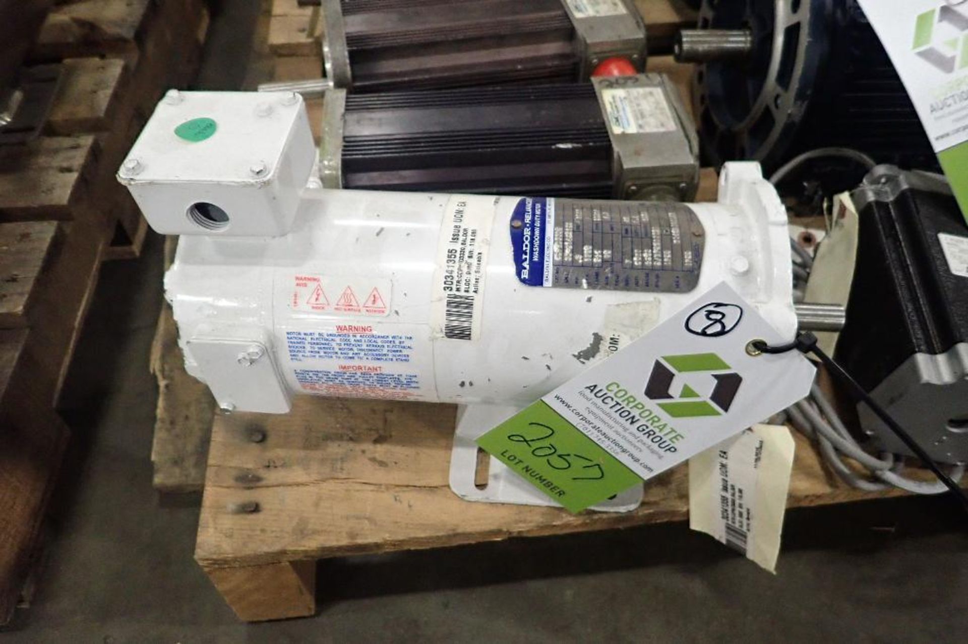 (8) assorted servo motors and electric motors. (See photos for additional specs). **Rigging Fee: $25 - Image 10 of 25