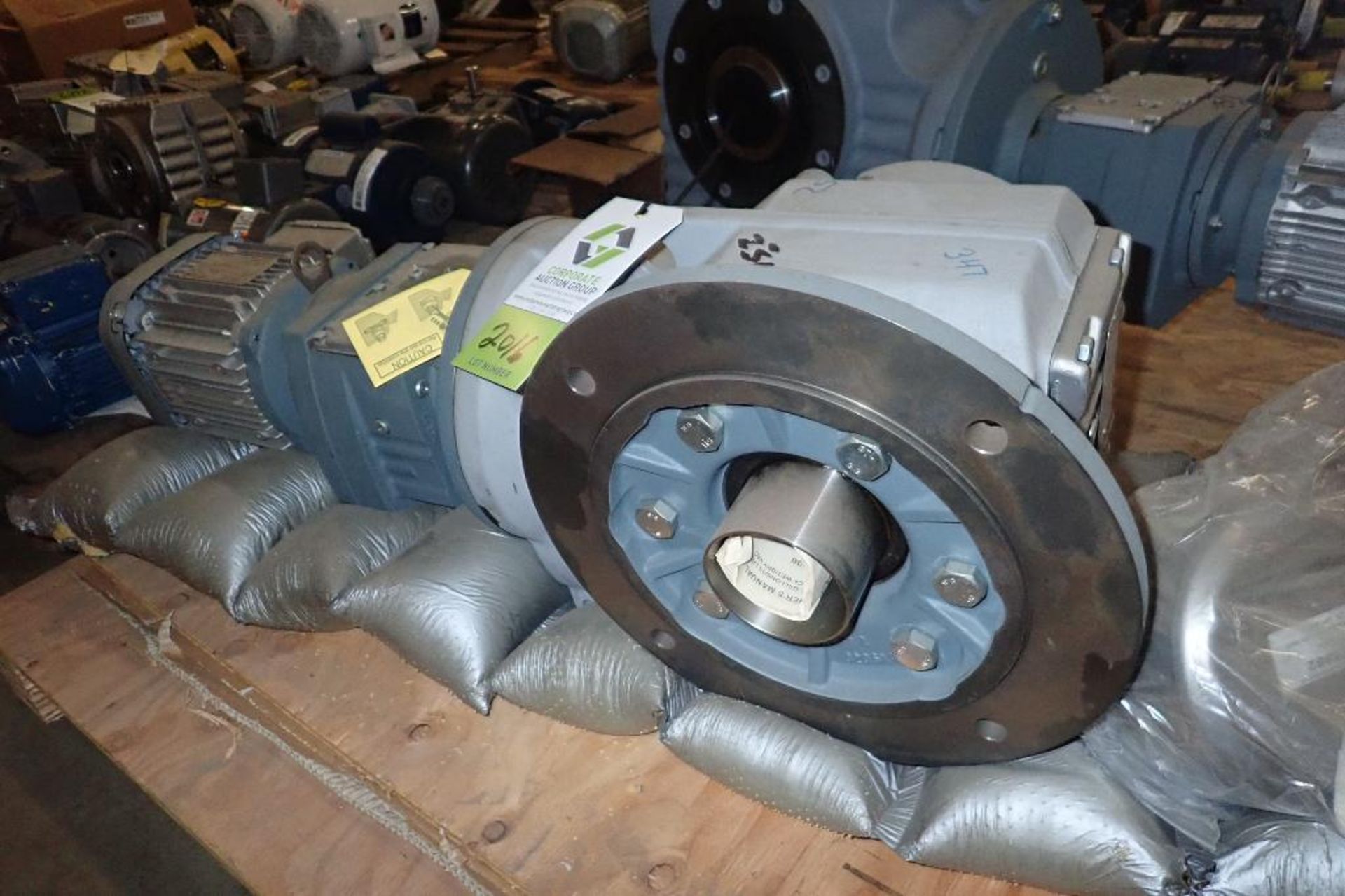 SEW 1.5 hp electric motor and gearbox. (See photos for additional specs). **Rigging Fee: $25** (Loca - Image 4 of 10