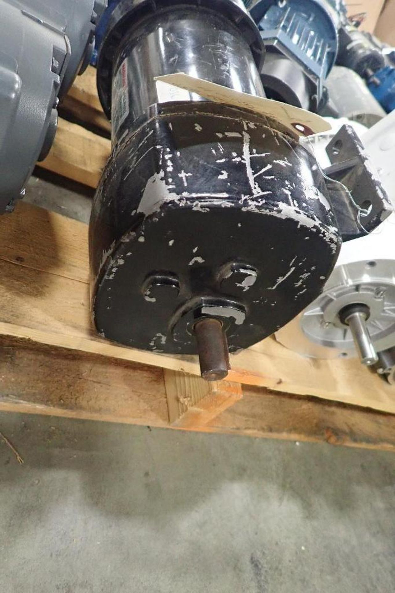 Pallet of electric motors, cores, gearboxes. (See photos for additional specs). **Rigging Fee: $35** - Image 9 of 68