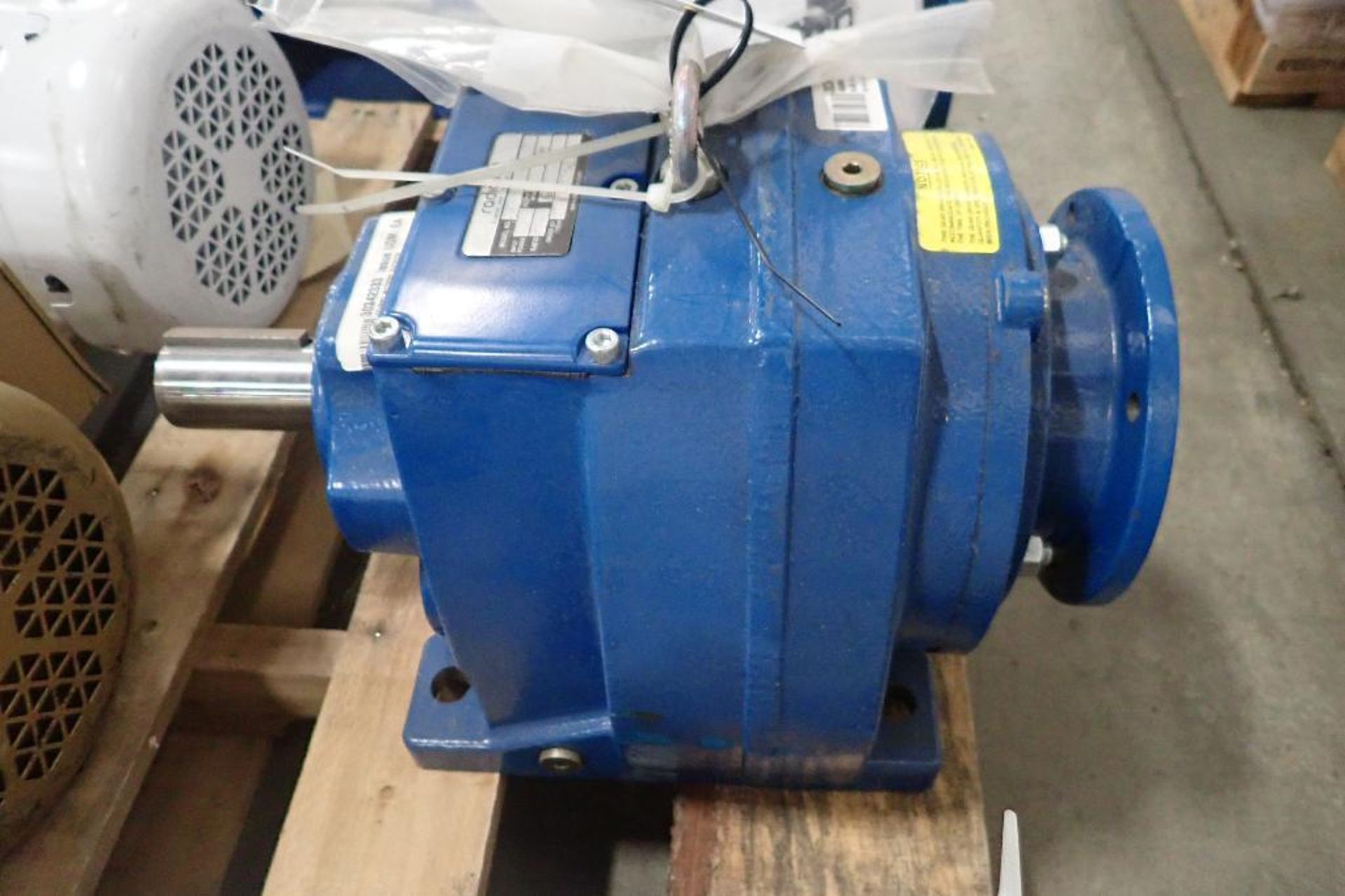 (3) New Radicon gearboxes. (See photos for additional specs). **Rigging Fee: $25** (Located in Eagan - Image 6 of 9