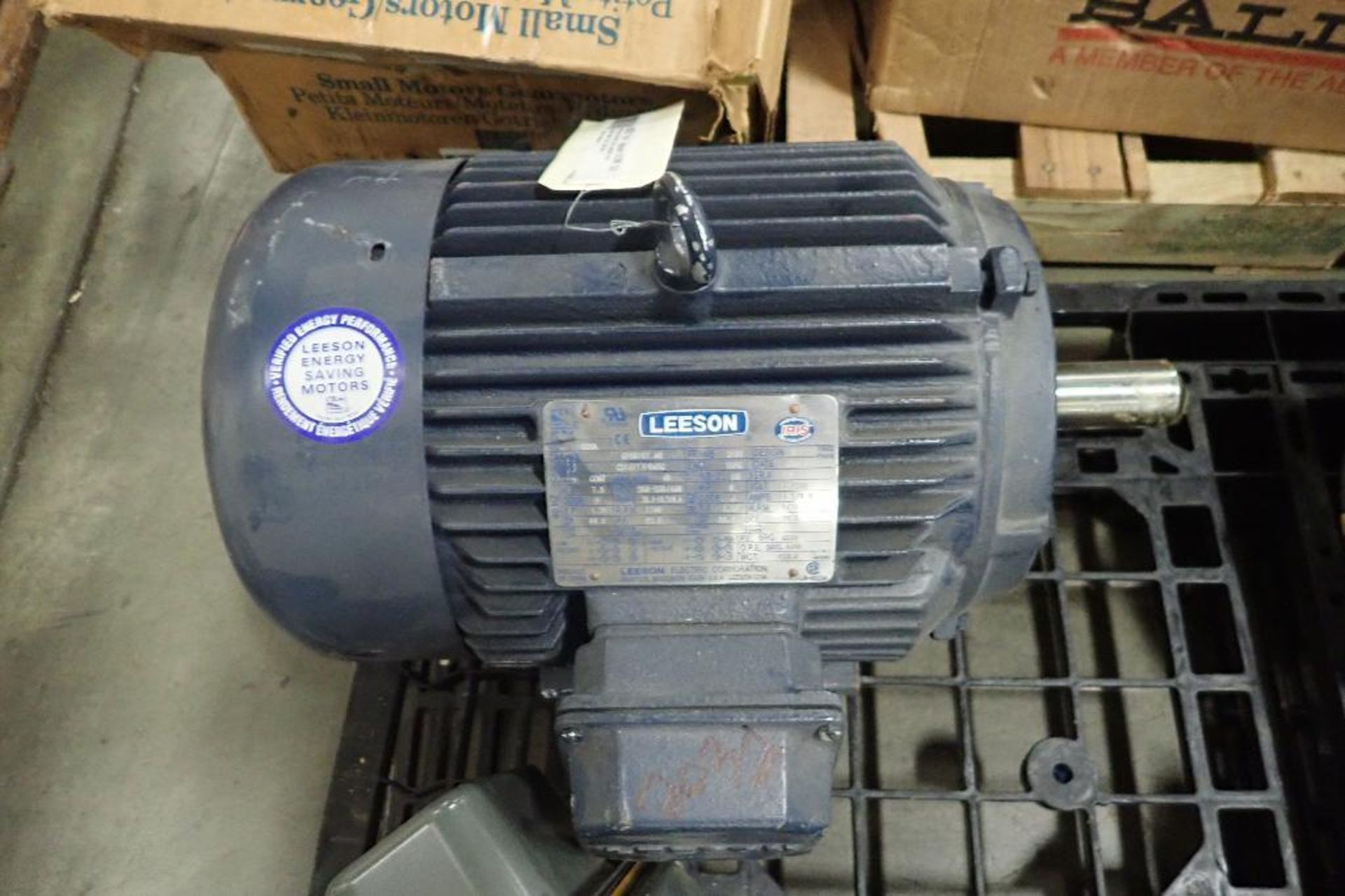 (10) assorted electric motors and gearboxes. (See photos for additional specs). **Rigging Fee: $25** - Image 23 of 29