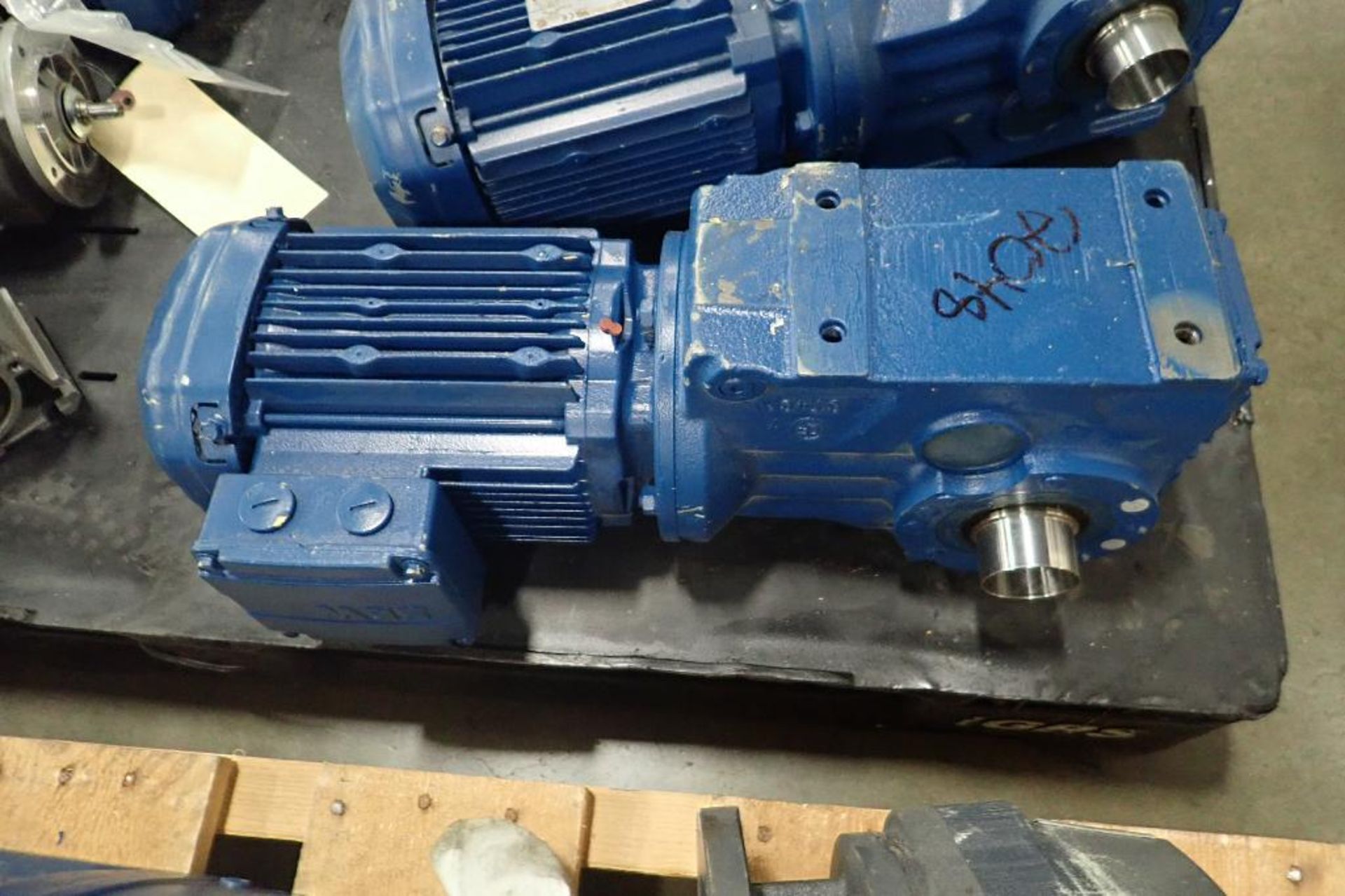 (5) SEW electric motors and gearboxes, 0.75 hp to 1.5 hp. (See photos for additional specs). **Riggi - Image 23 of 27