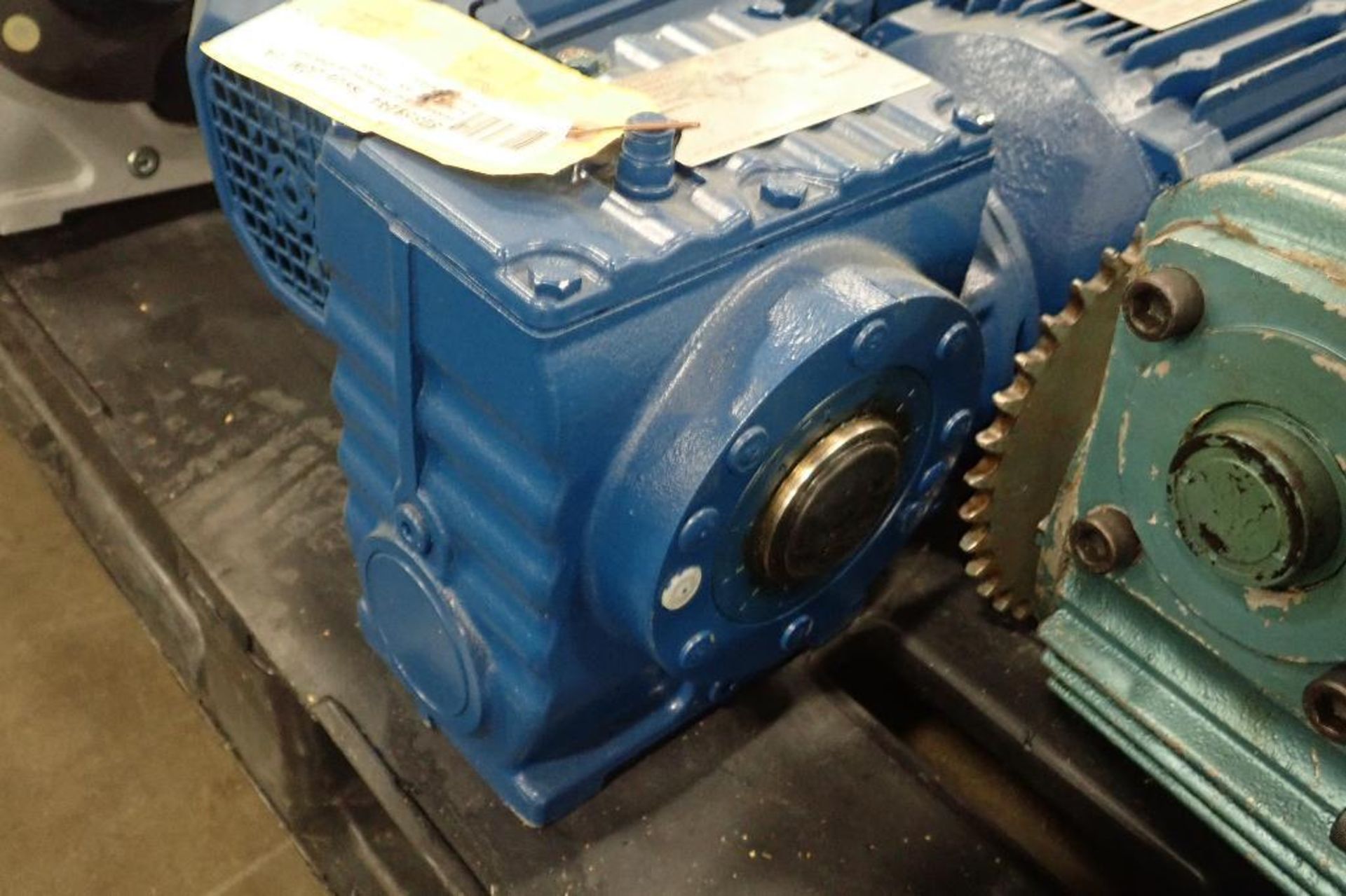 Pallet of assorted gearboxes. (See photos for additional specs). **Rigging Fee: $25** (Located in Ea - Image 43 of 48