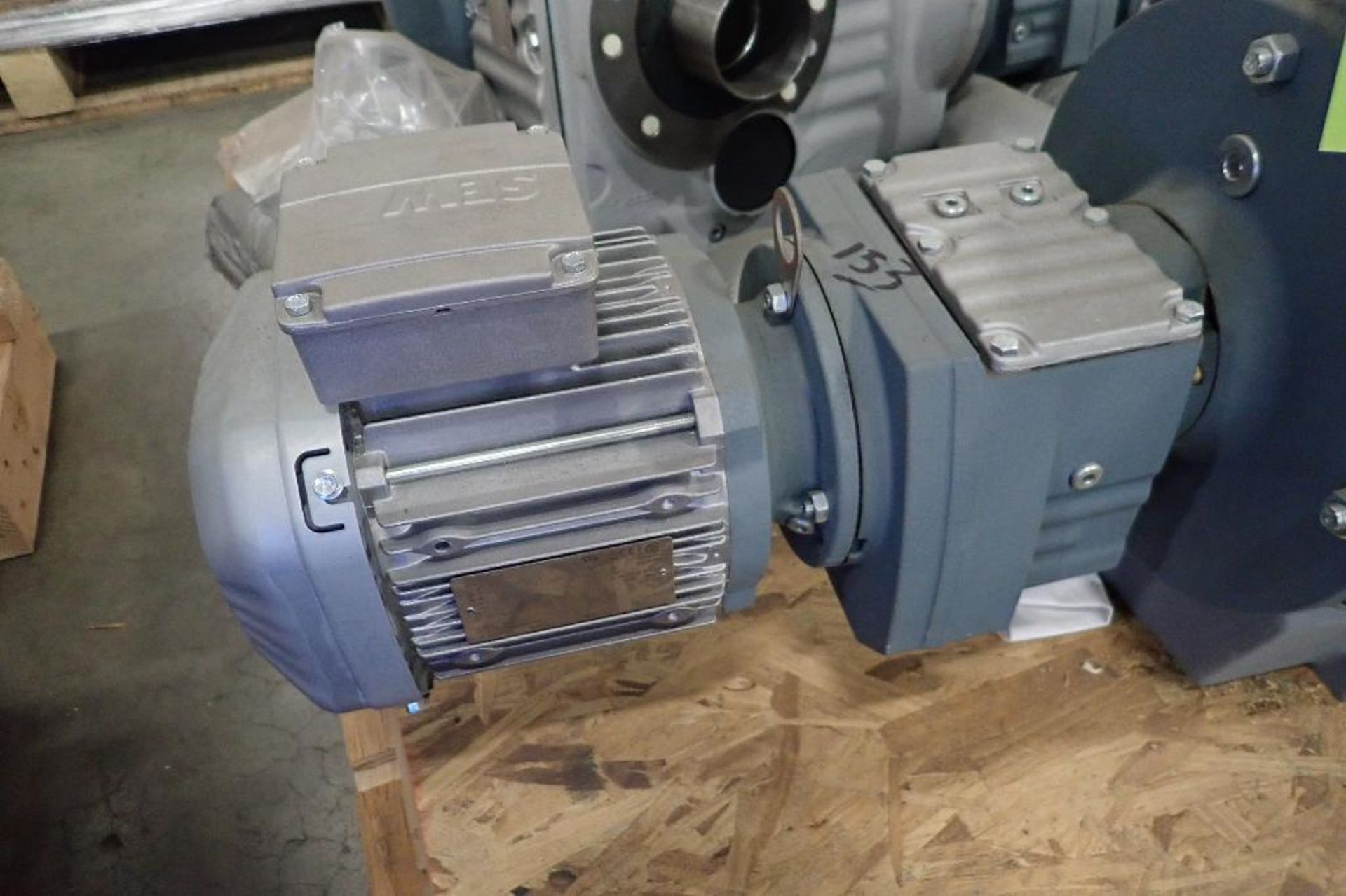 SEW 1.5 hp electric motor and gearbox. (See photos for additional specs). **Rigging Fee: $25** (Loca - Image 5 of 7