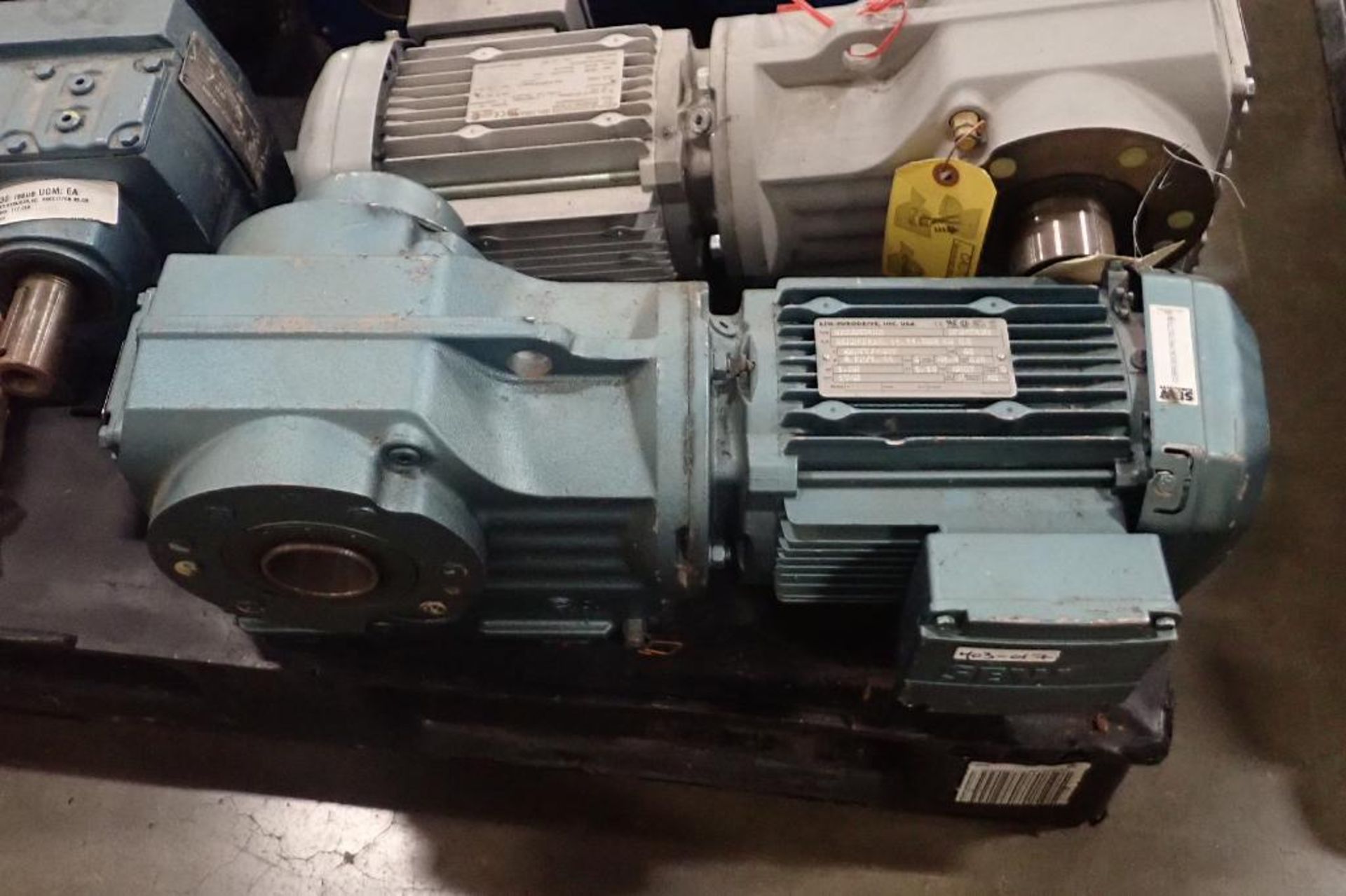 Pallet of assorted gearboxes. (See photos for additional specs). **Rigging Fee: $25** (Located in Ea - Image 24 of 48