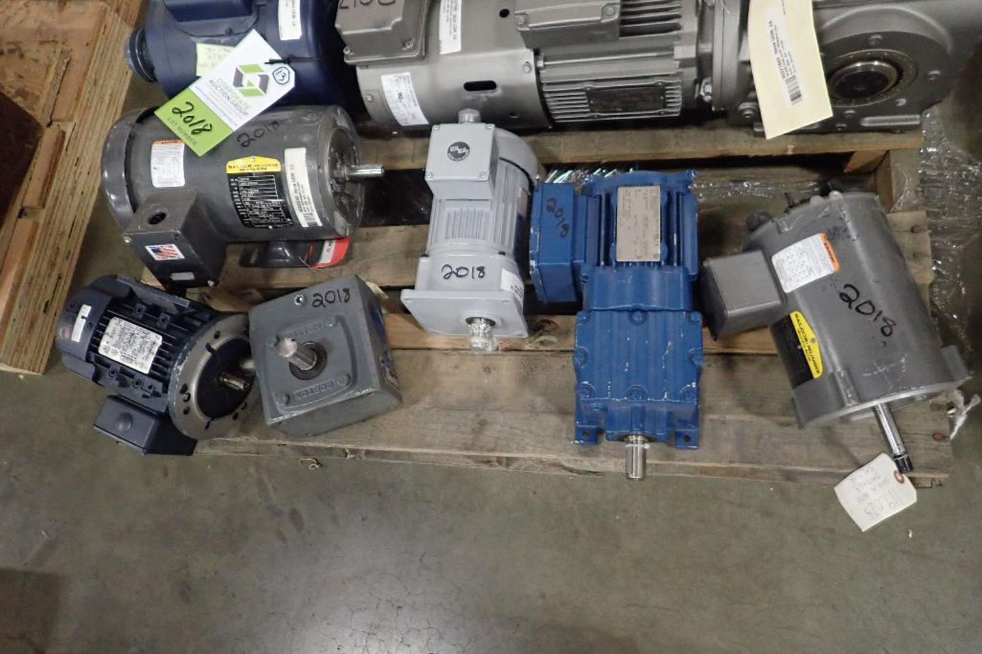 (13) assotred electric motors and gearboxes, 1/4 hp to 3 hp. (See photos for additional specs). **Ri