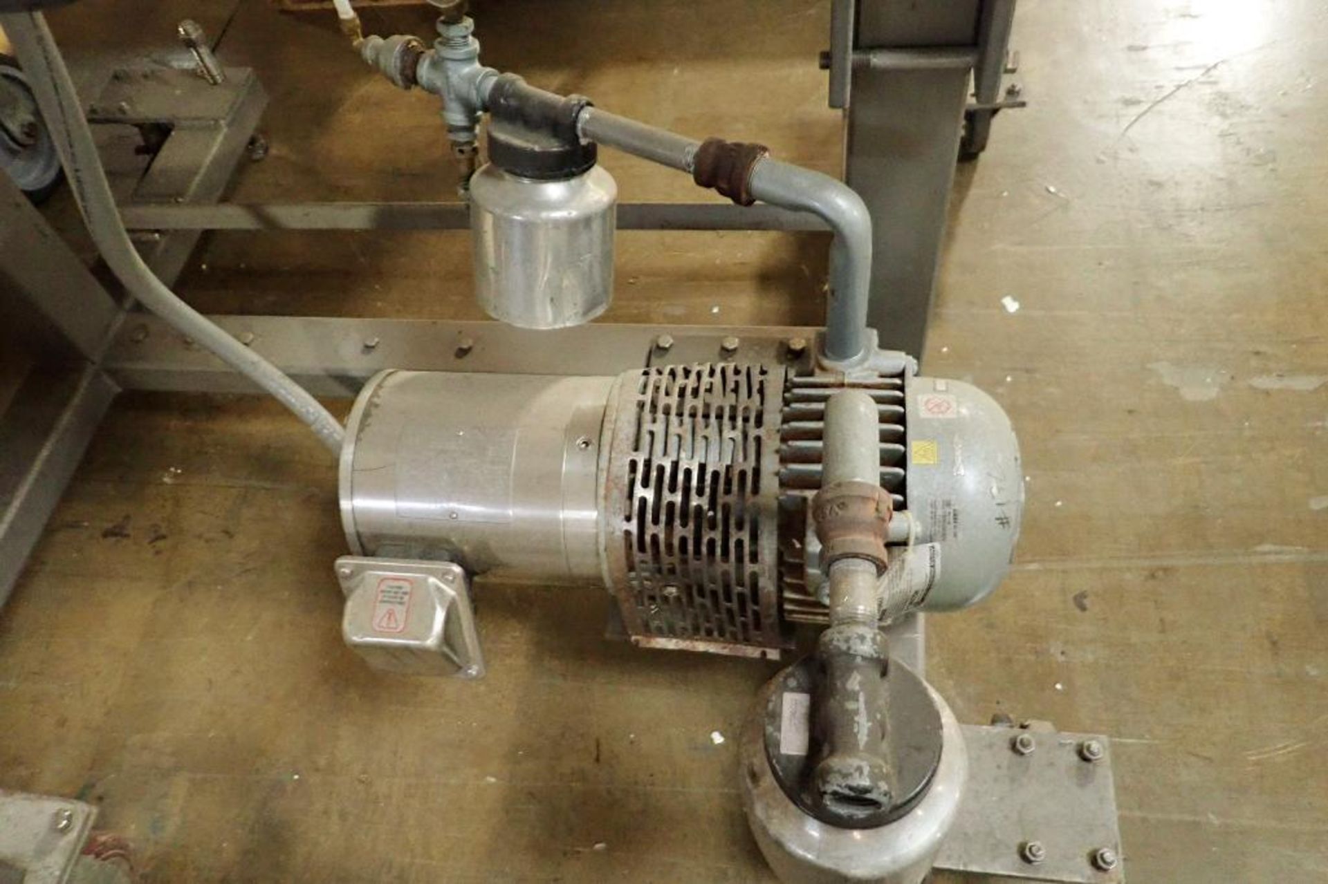 Thiele tray de-nester, Model 34-000, SN 66671, SS frame with vacuum pumps, on casters **Rigging FEE: - Image 6 of 9