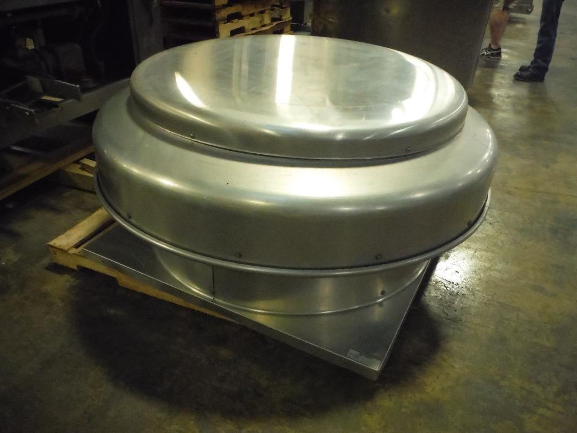 Greenheck SS 36 in. roof cover, Model GRSR-36, SN 04J04475 **Rigging FEE: $50 ** - Image 2 of 3