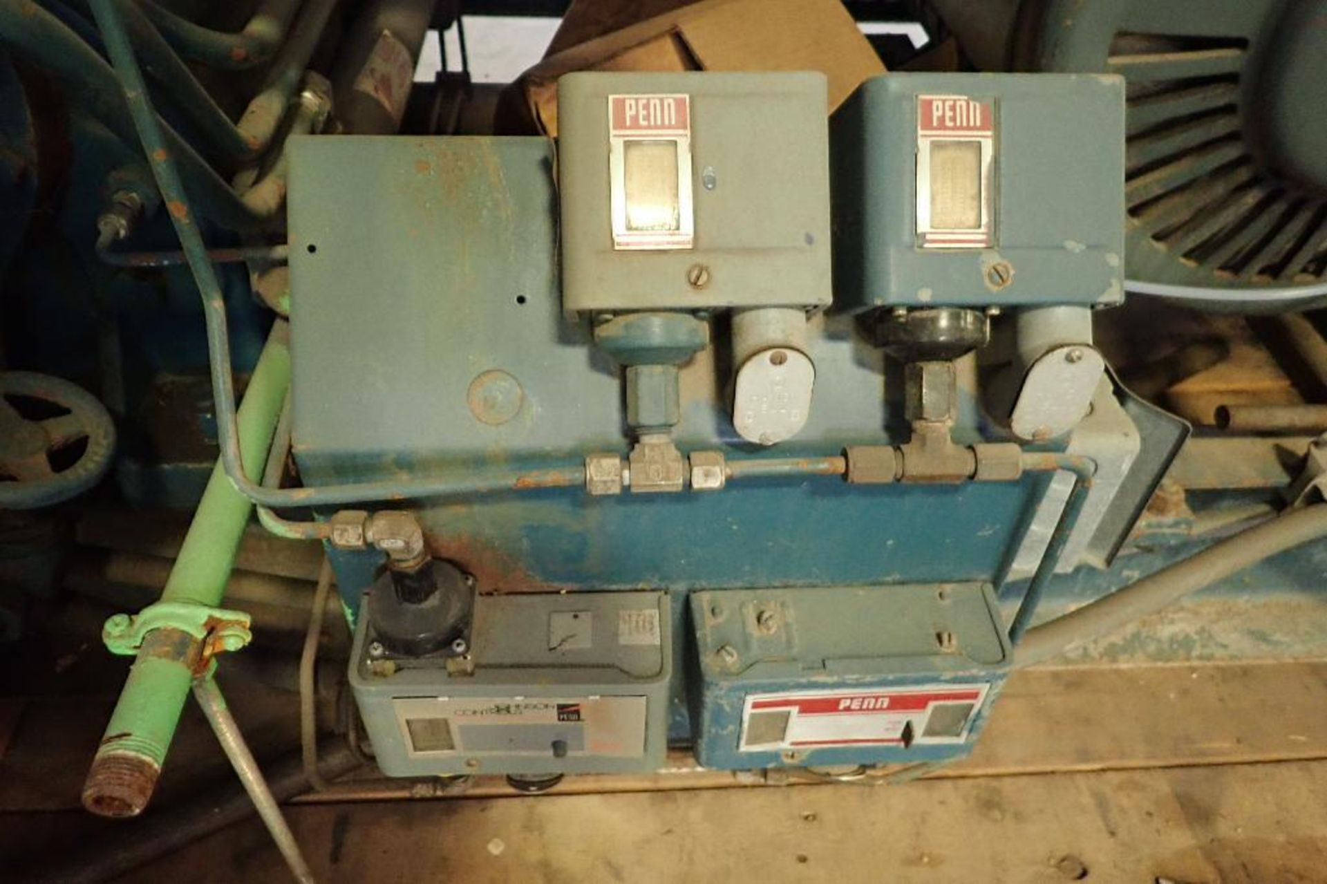 Vilter 2 cylinder reciprocating ammonia compressor, 75 hp, Size: A10K454XLB, SN 63752 **Rigging FEE: - Image 5 of 8