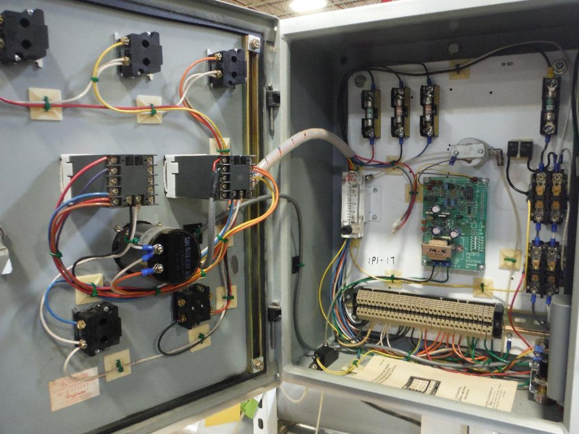 Pacific CA Systems nitrogen generator, Model 31-958 **Rigging FEE: $50 ** - Image 5 of 12