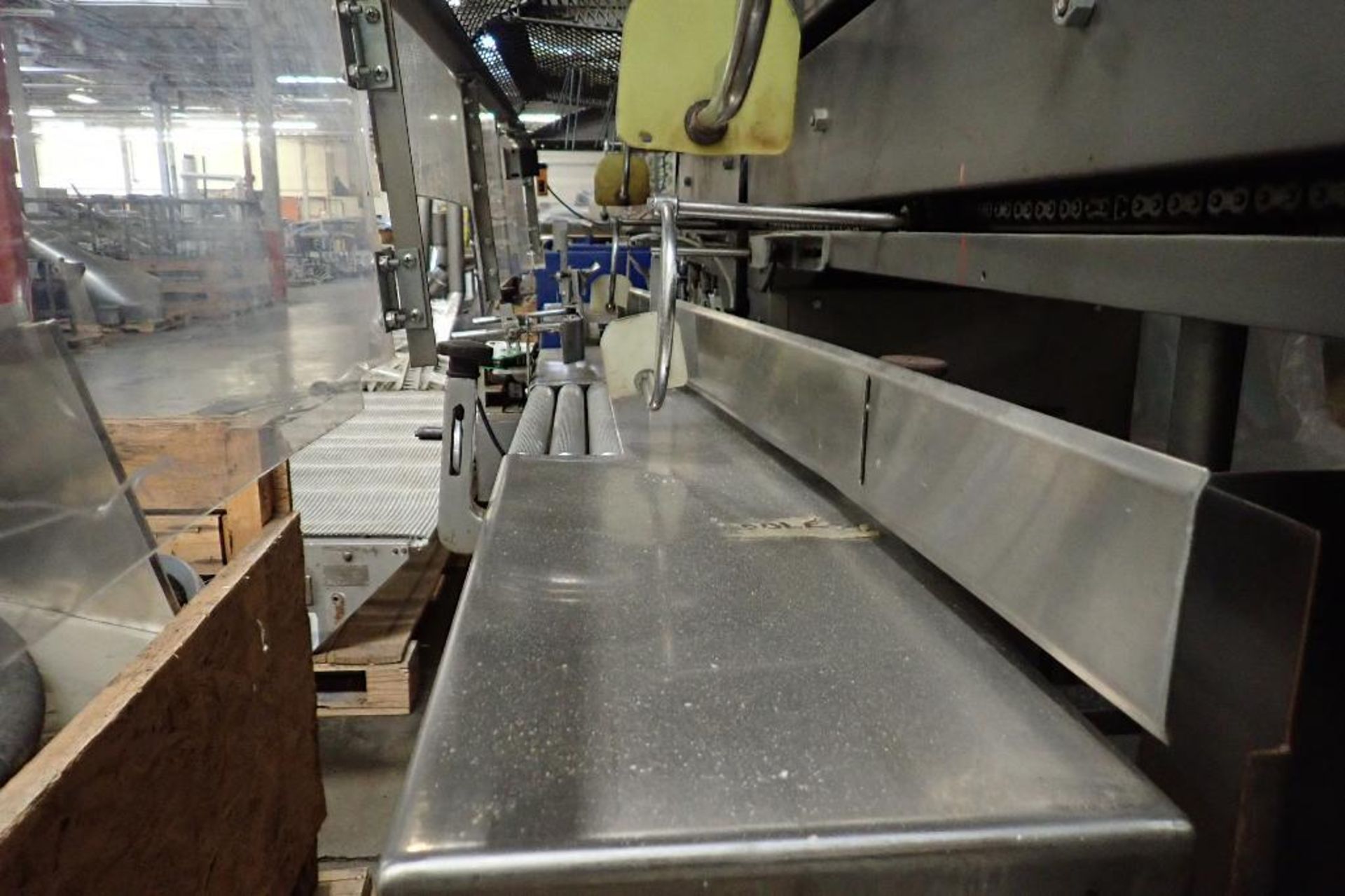 Formost bagger, Model BL5, SN 7271, infeed and discharge conveyor, 24 in. long x 6 in. wide lug infe - Image 7 of 18