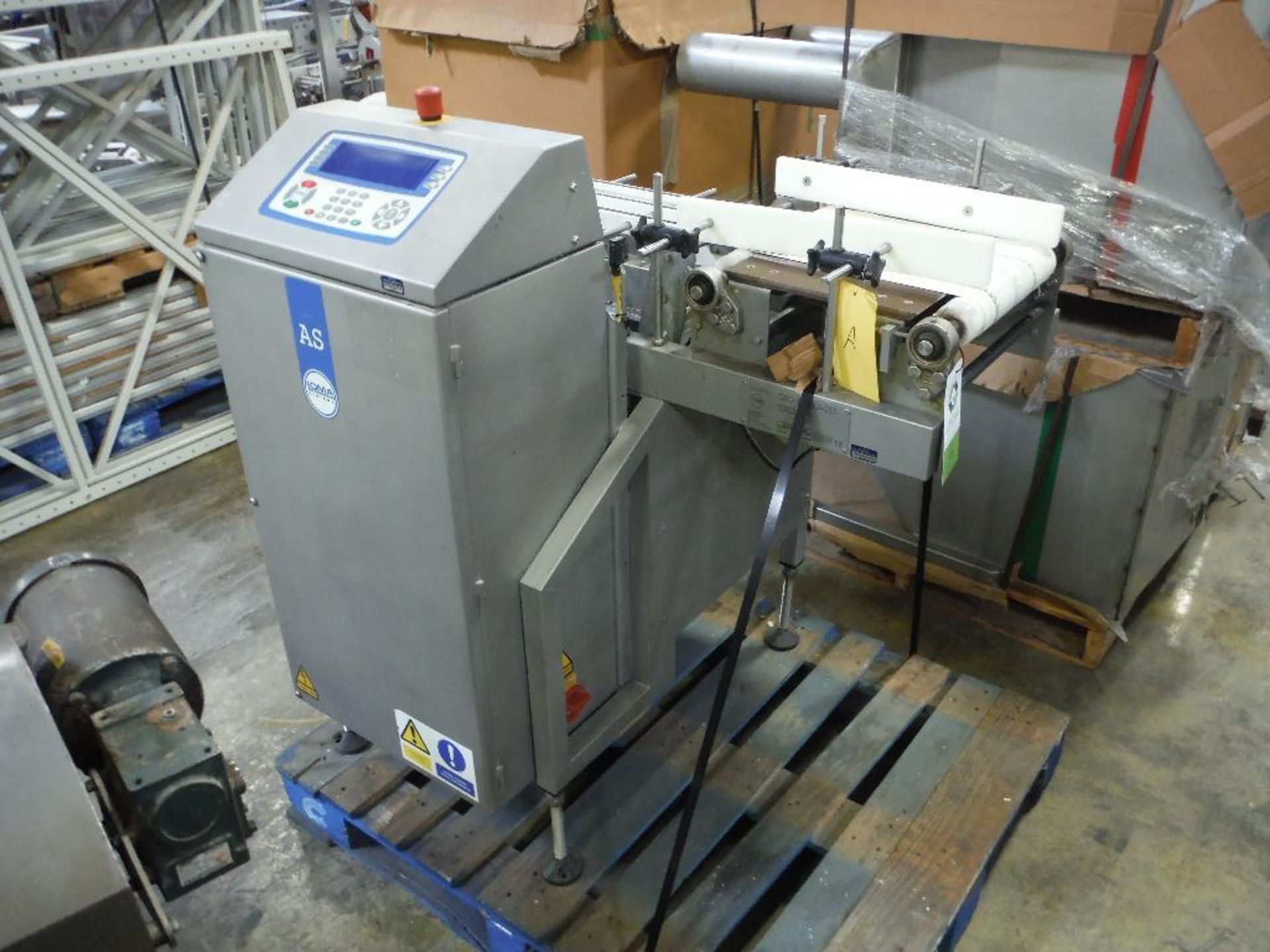 2006 Loma check weigher, SN BCW16563-4122F, 41 in. long, 11 in. wide belt, SS frame **Rigging FEE: $