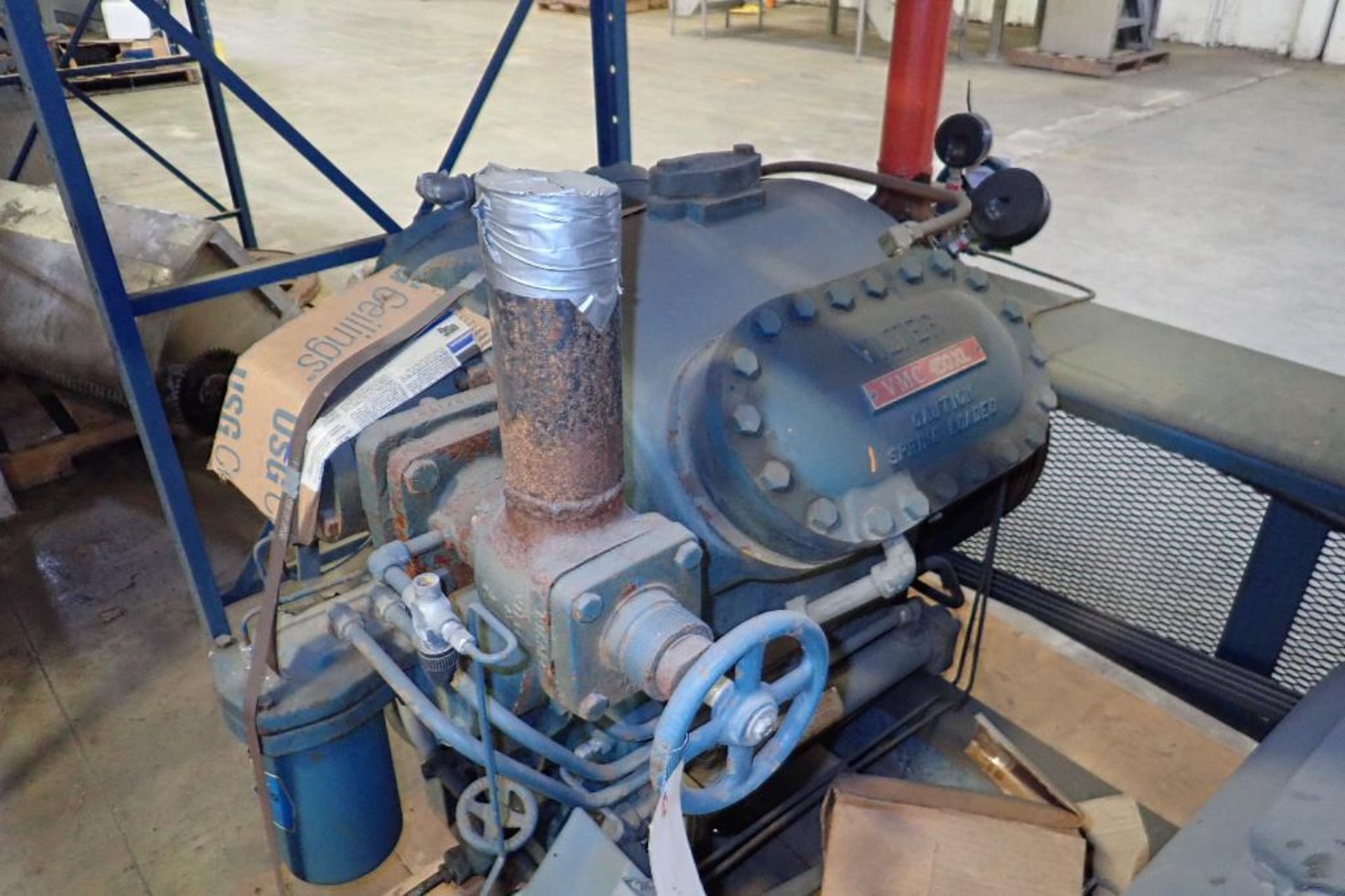 Vilter 2 cylinder reciprocating ammonia compressor, 75 hp, Size: A10K454XLB, SN 63752 **Rigging FEE: - Image 2 of 8