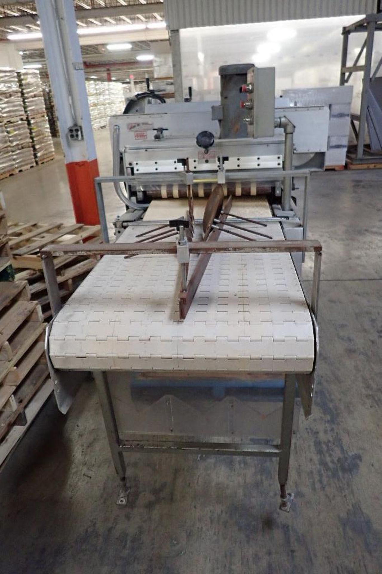 Lematic bagel slicer, Model BF-10, Model GU7-5-2, SN740186, mild steel frame **Rigging FEE: $100 ** - Image 3 of 15