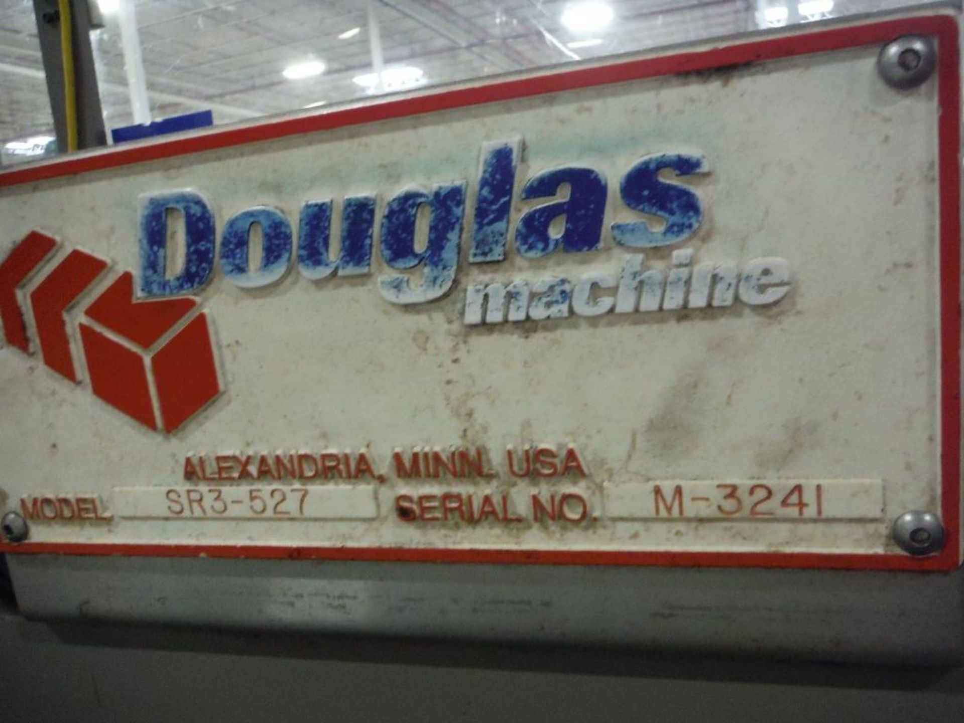 Douglas shrink wrapper, Model SR3-527, SN M-3241, 106 in. long x 30 in. wide belt, 33 in. wide seal - Image 5 of 17