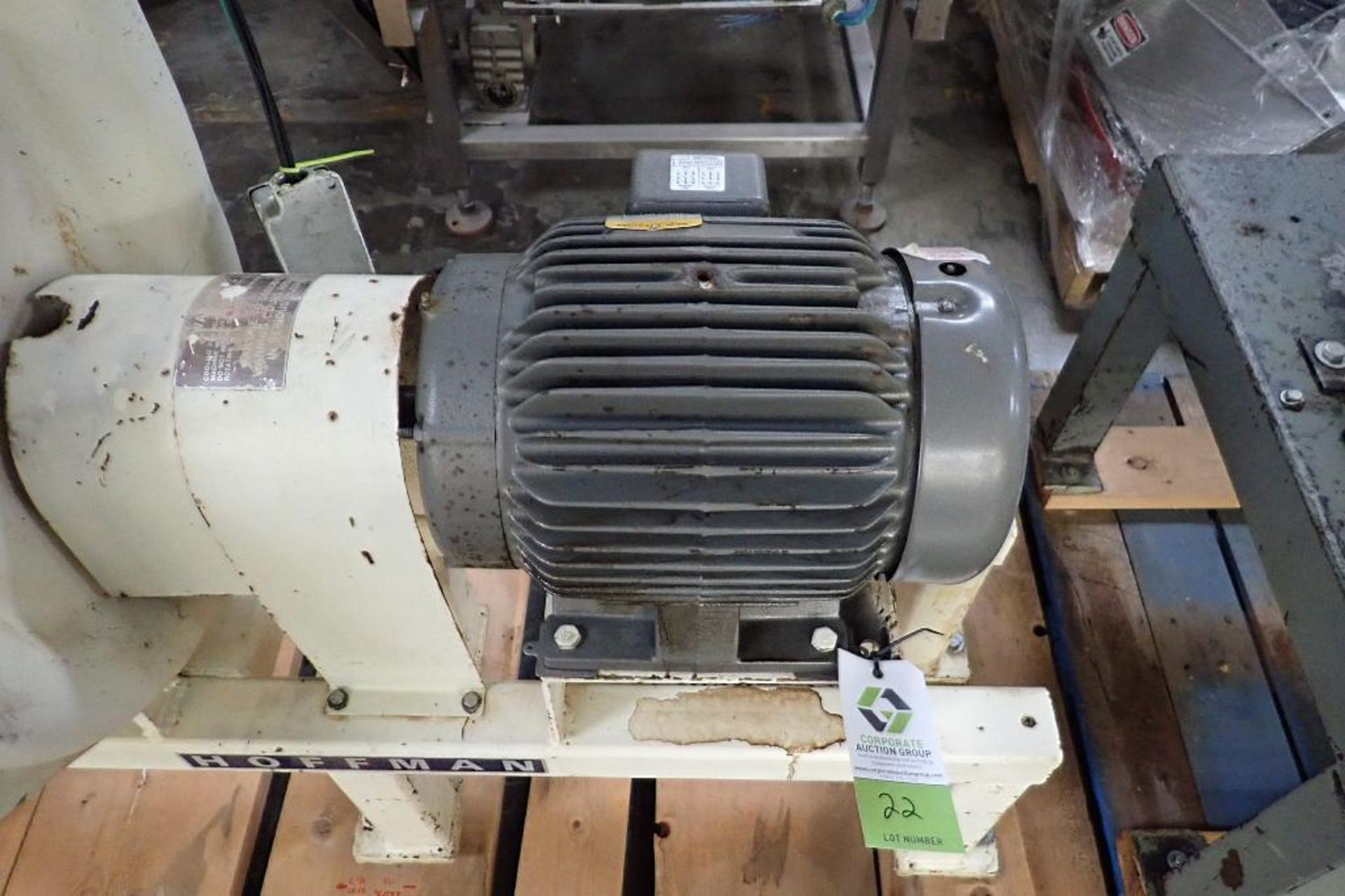 Hoffman blower, 20 in. dia blower, 15 hp motor, skid mounted **Rigging FEE: $50 ** - Image 2 of 8