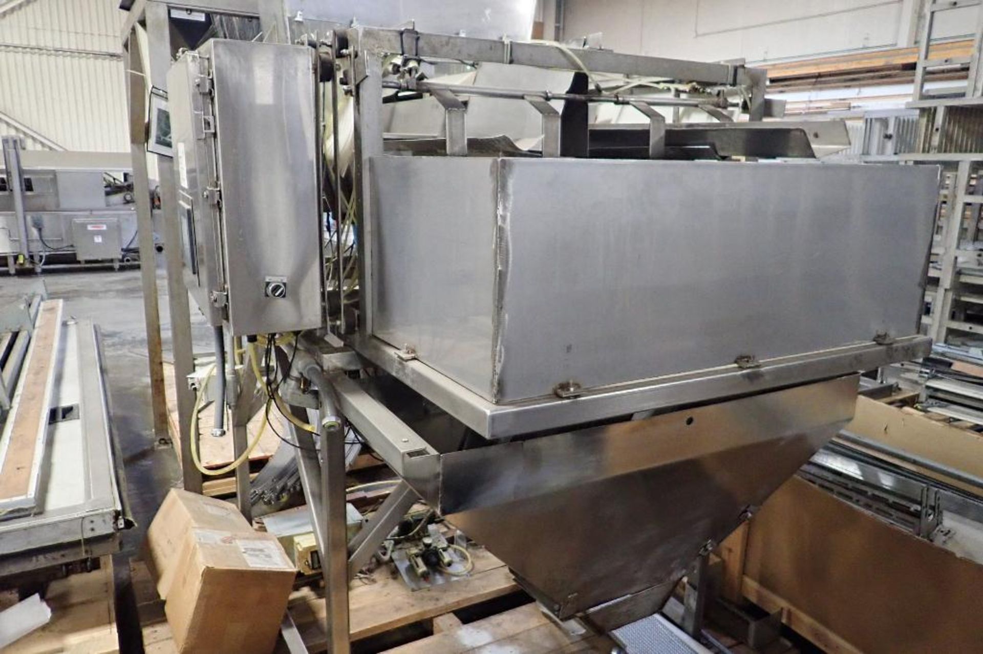 Ohlson 2 lane scale, Model 462-D3-50-10P1, SN 1633930H, with SS vibratory feeders, SS frame, **Riggi - Image 3 of 16