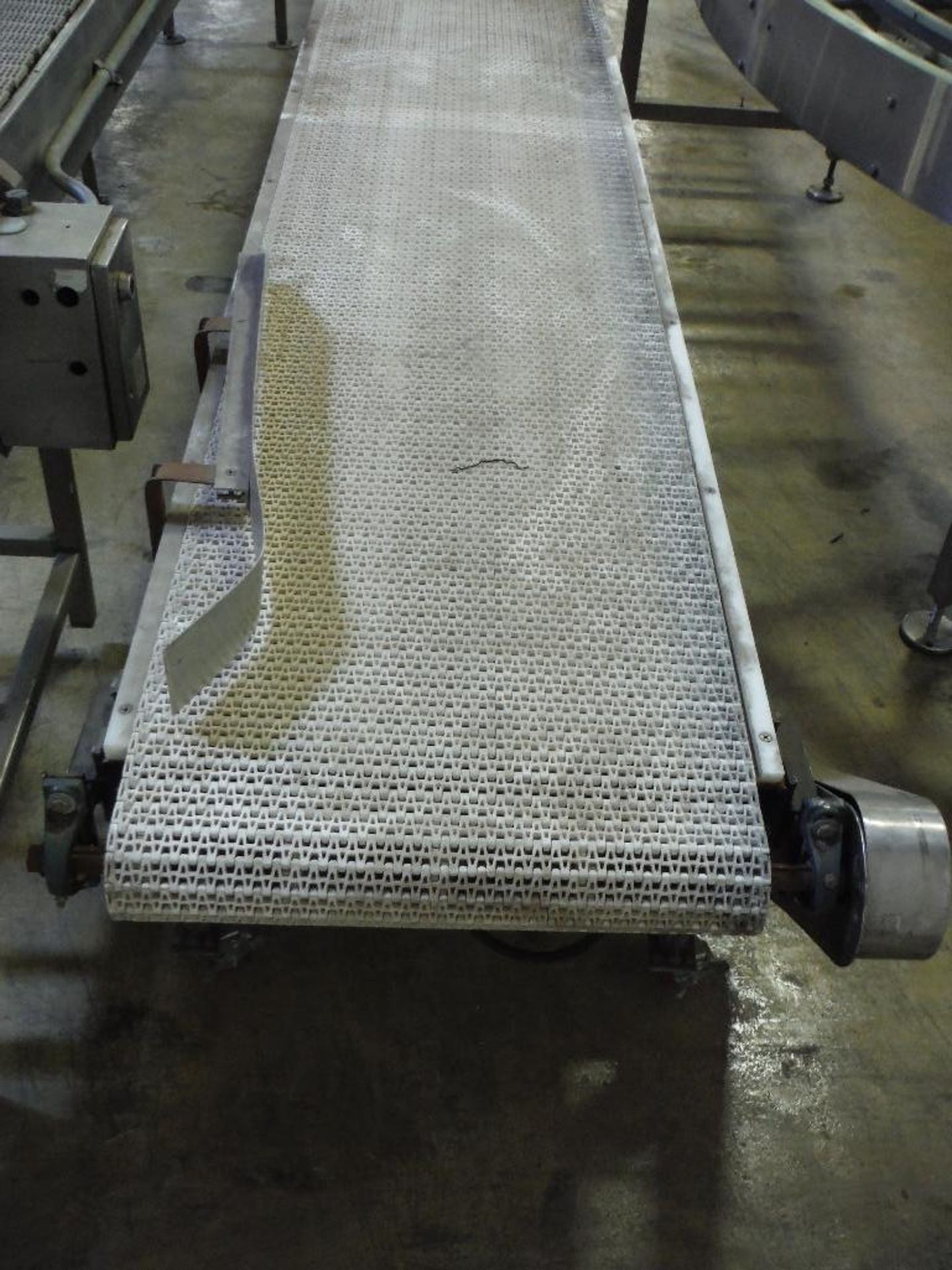 Belt conveyor, 190 in. long x 24 in. wide x 27 in. tall, motor and drive, carbon steel frame, on cas - Image 2 of 4