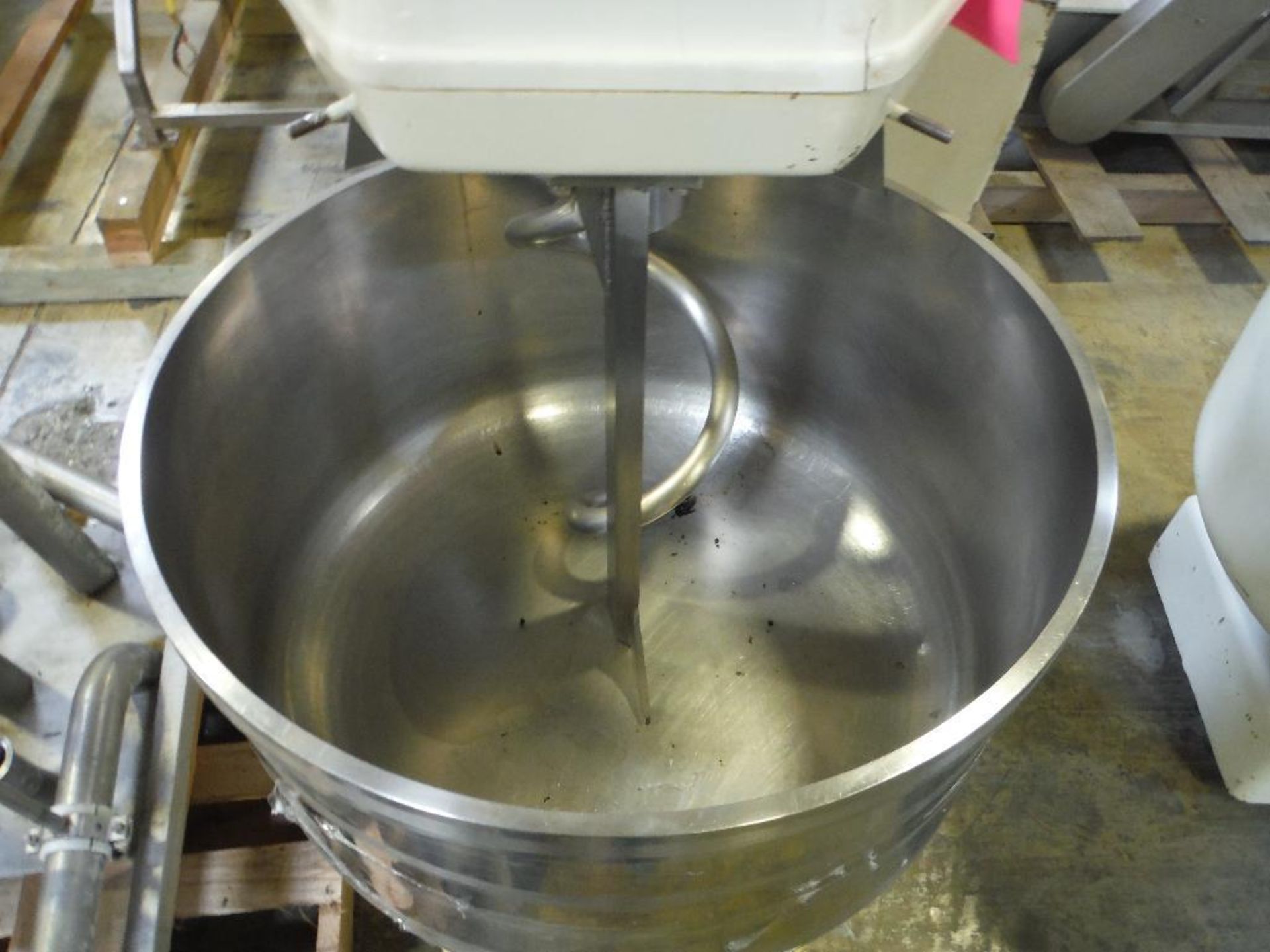 Colborne spiral mixer, Model 100-F, SN 108-86, SS bowl 28 in. dia x 16 in. deep **Rigging FEE: $100 - Image 4 of 9