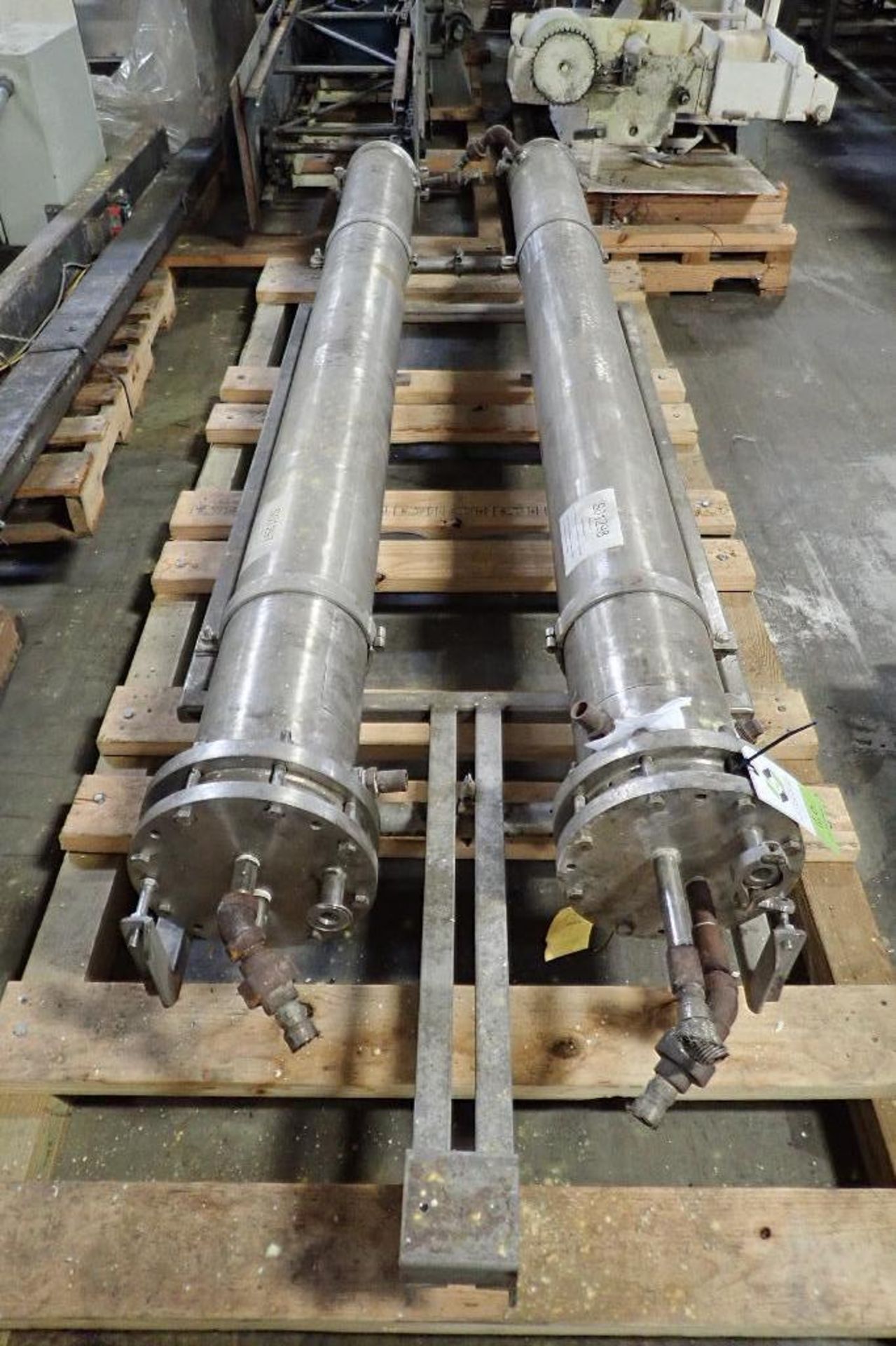 SS tube-in heat exchanger, 96 in. long x 8 in. dia, Model E696 CONCENTRATOR, 115 PSI @ 353 F **Riggi - Image 5 of 8