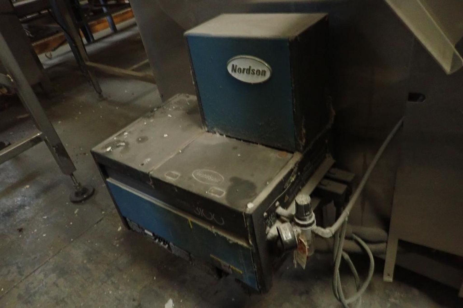 Thiele Cartoner, Model I.M.CARTONER, SN 9242, Nordson hot melt glue pot **Rigging FEE: $200 ** - Image 3 of 16