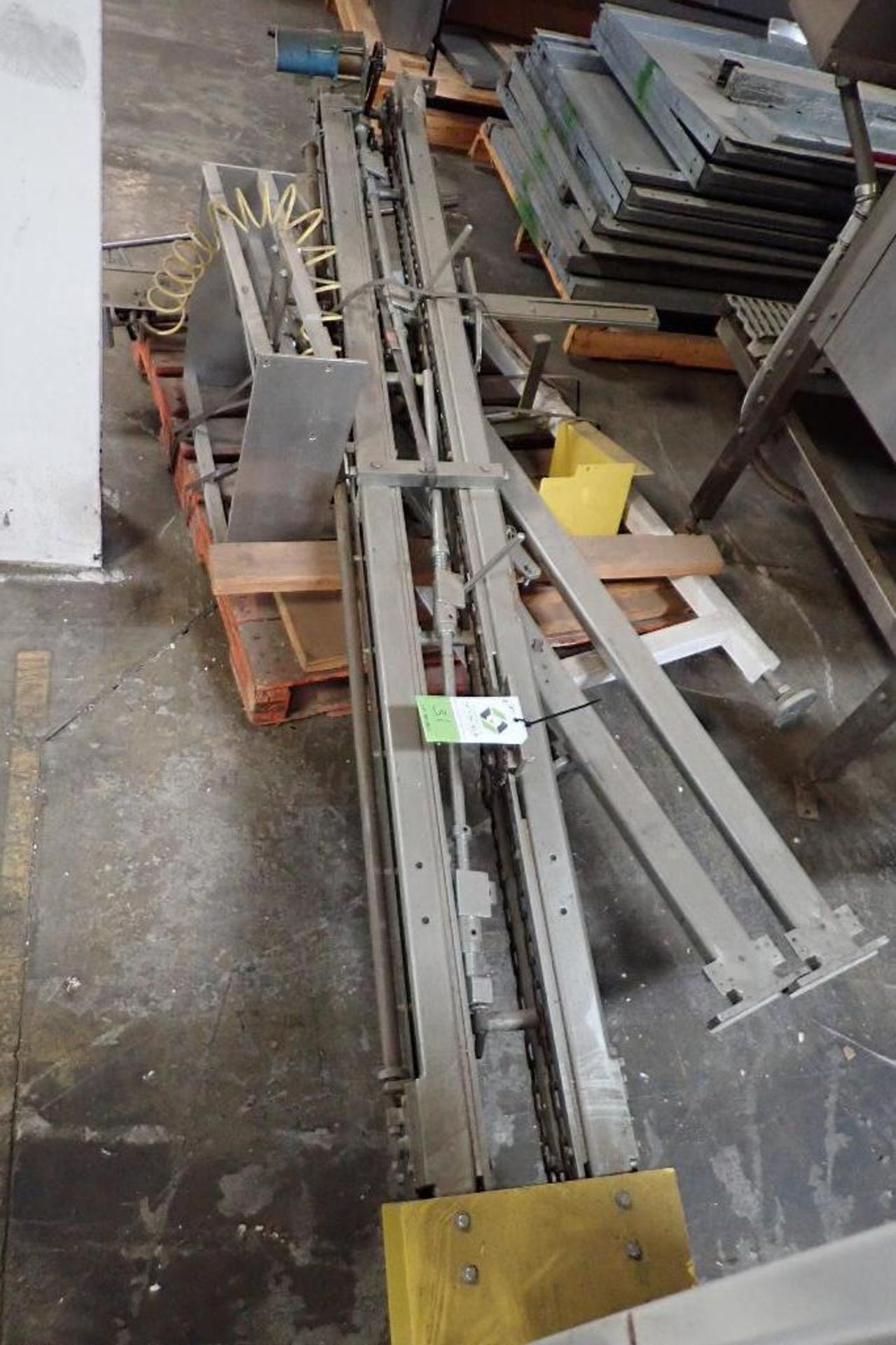 2004 SWF tray former, Model TF600VK, SN SWF10128, (2 skids) **Rigging FEE: $200 ** - Image 13 of 16