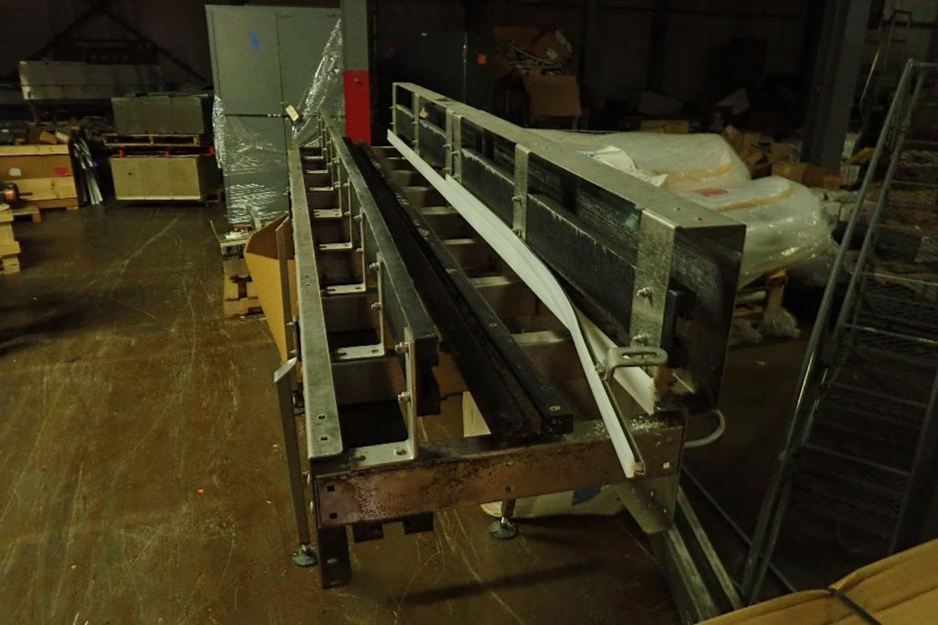 GC Evans lay down conveyor, 22 ft. long x 10 in. wide belt to lay down product to have hot product r - Bild 9 aus 9