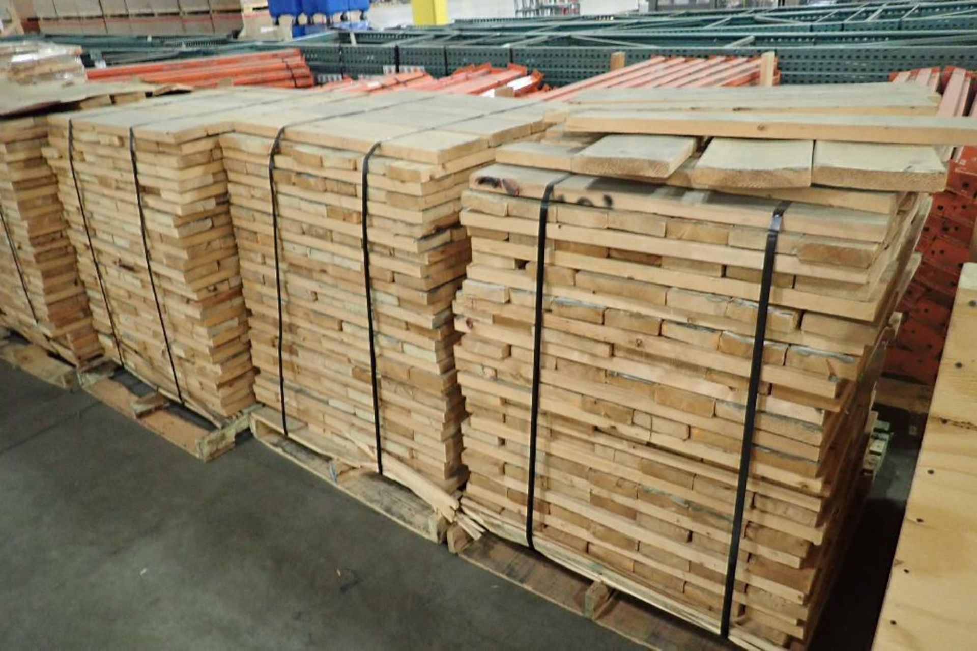 Pallet racking, 22 ft. tall x 42 in. deep uprights, approx. 84 uprights, 90 in. and 92 in. long cros - Bild 20 aus 20