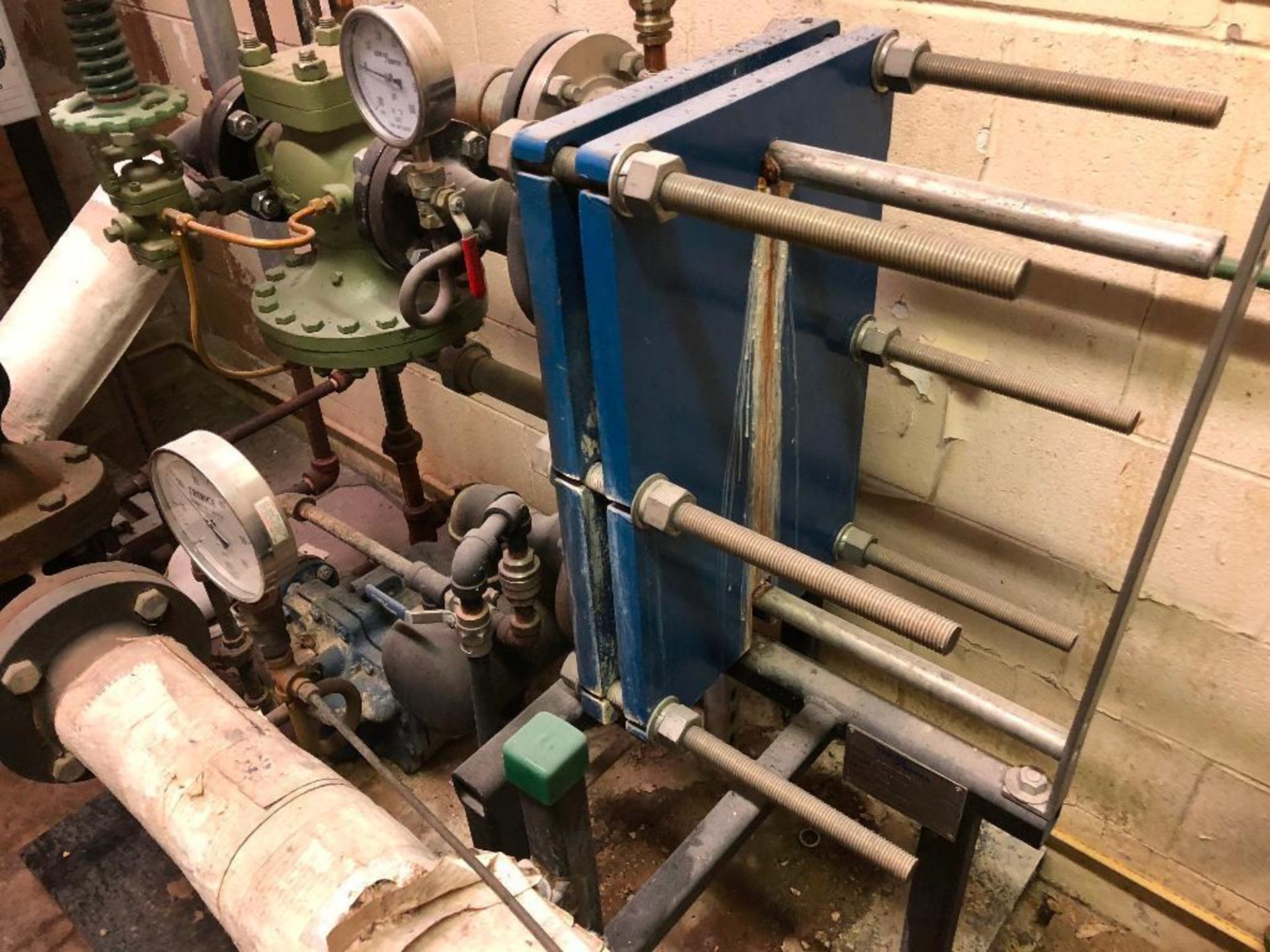 Cleaver Brooks boiler, heat exchanger, water feed, water softener - ** Located in South Beloit, Illi - Bild 2 aus 19