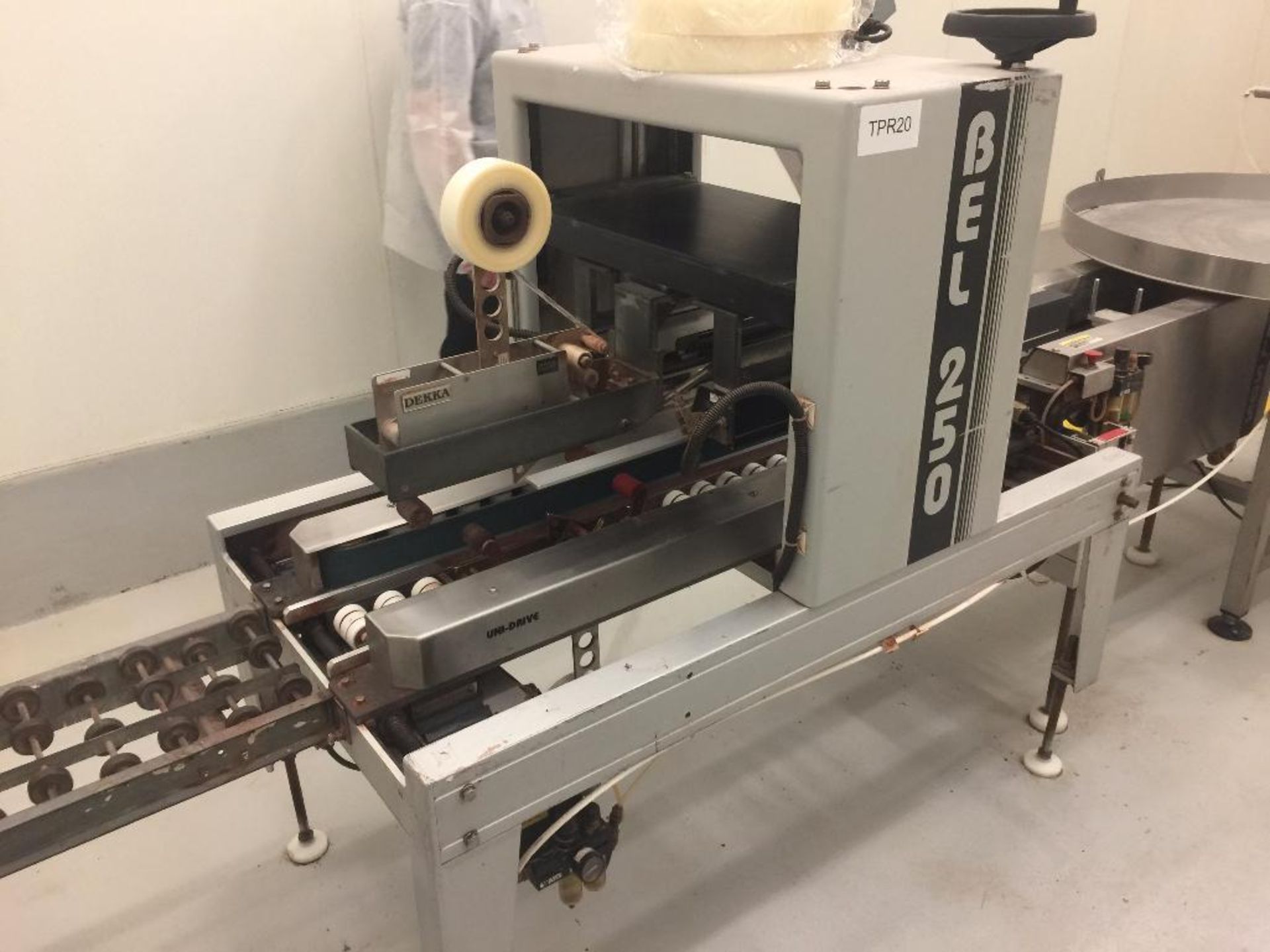 Bel 250 semi automatic case sealer, top and bottom tape heads. (TRP20), Belcor case former, model 50