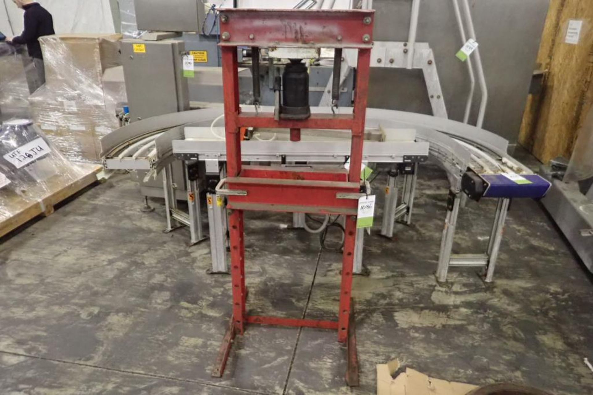 Premium products 20 ton shop press - ** Located in Dothan, Alabama ** Rigging Fee: $50