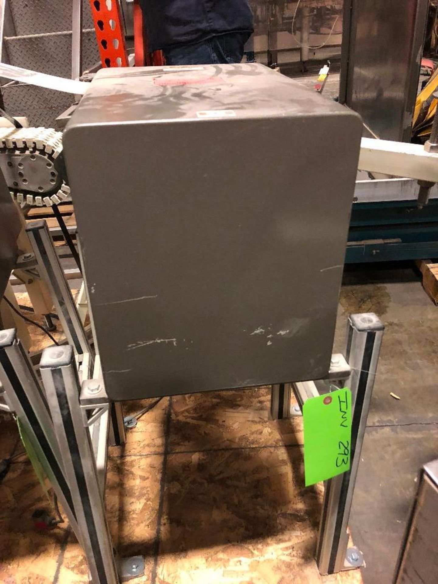 Fortress Phantom metal detector, 8 in. wide x 4 in. tall. - ** Located in Medina, New York ** Riggin - Bild 2 aus 4
